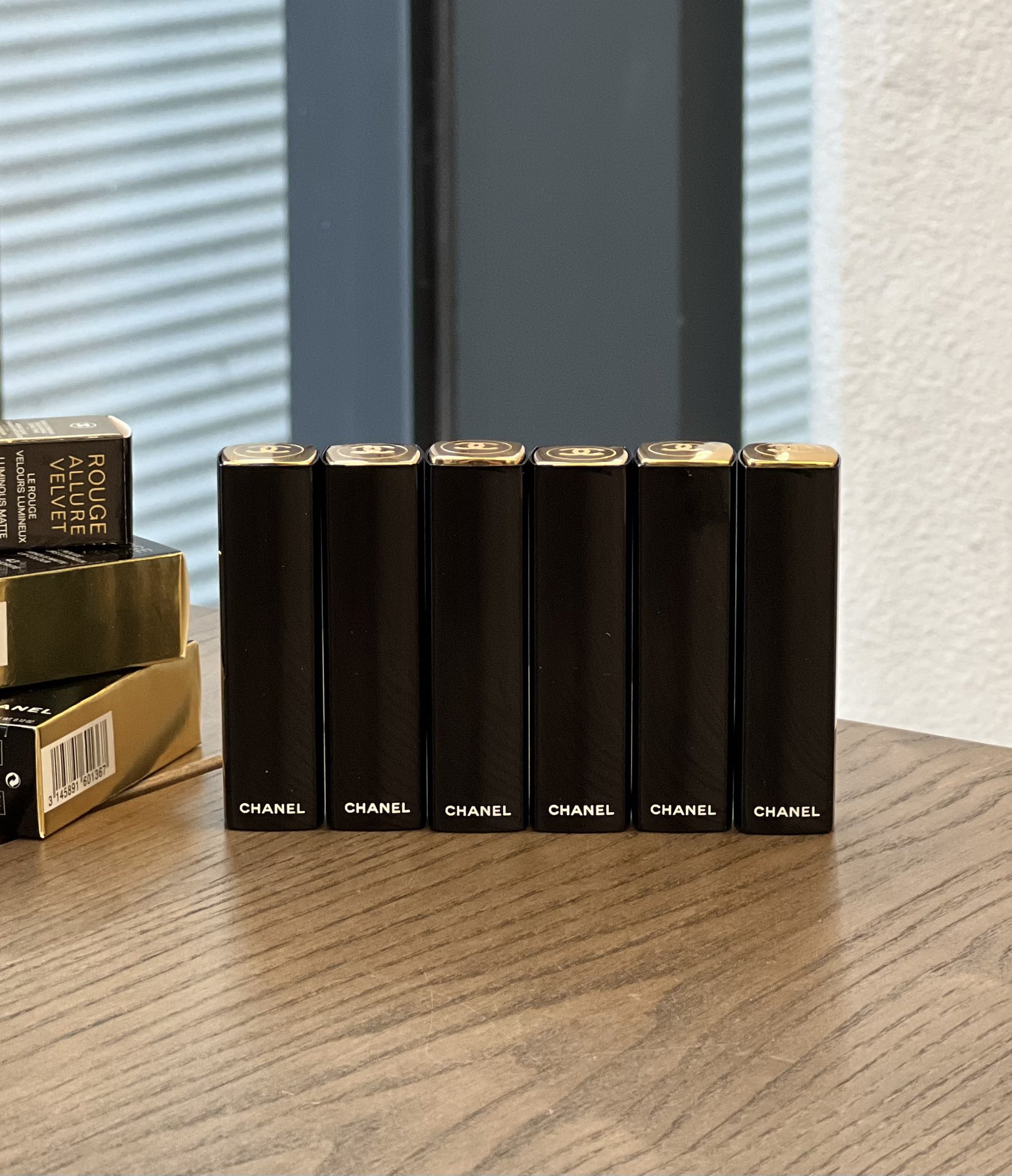 Chanel Haute Couture Couture Beauty Luxury Makeup Lipstick Foundation 3