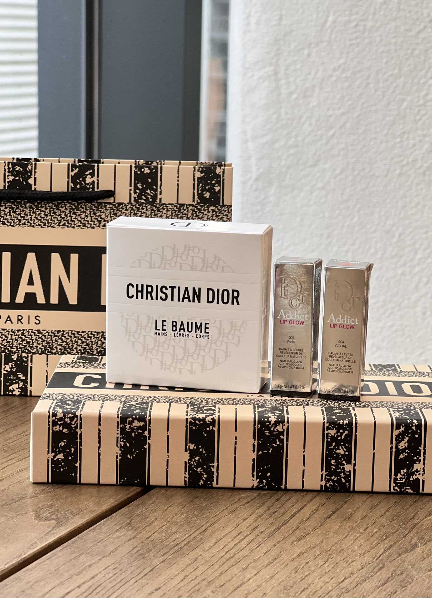 迪奥 Dior 高定典藏名品高定奢养美妆护肤品口红粉底 #F6E188FF 4