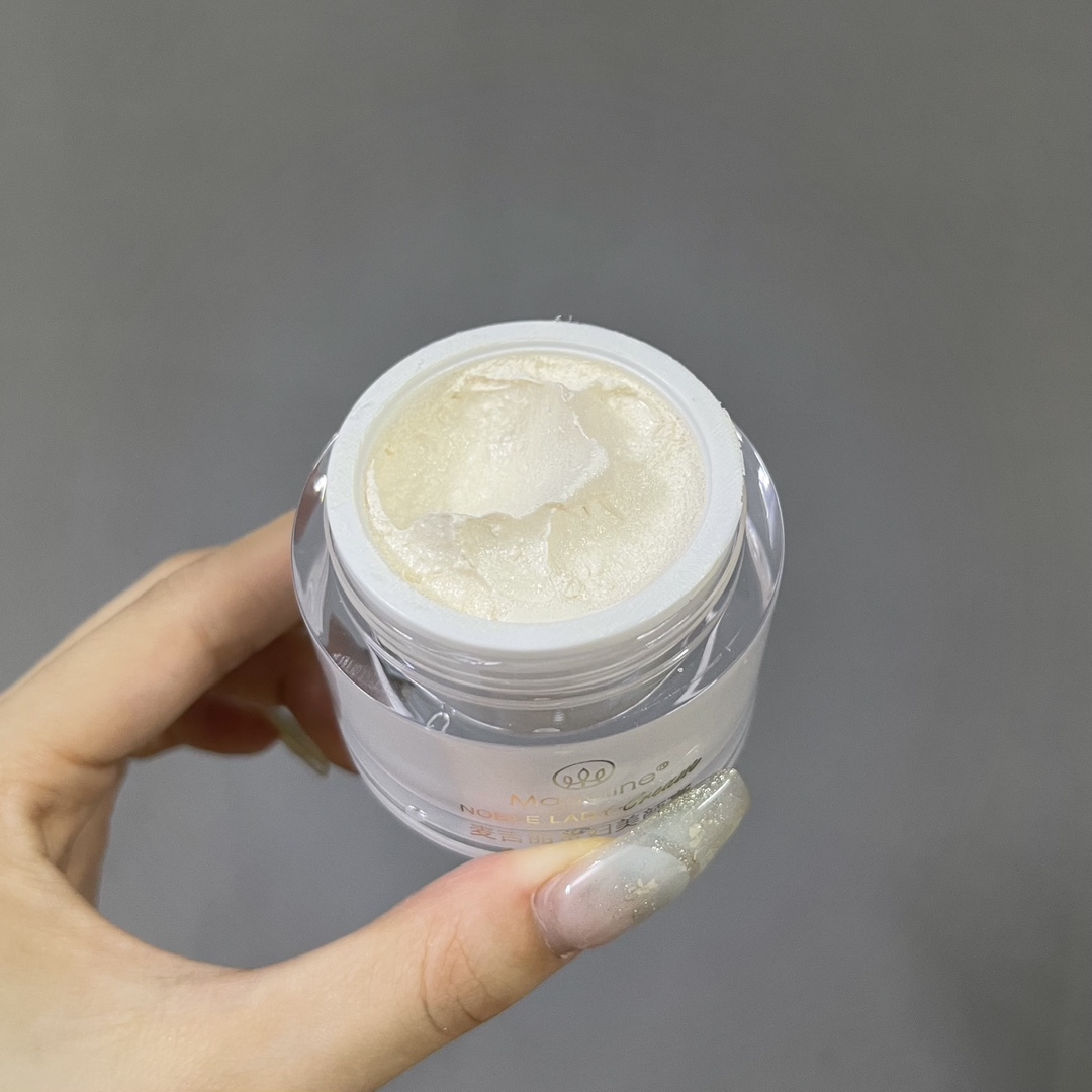 Louis Vuitton Haute Couture Couture Beauty Luxury Skincare Cosmetics 5