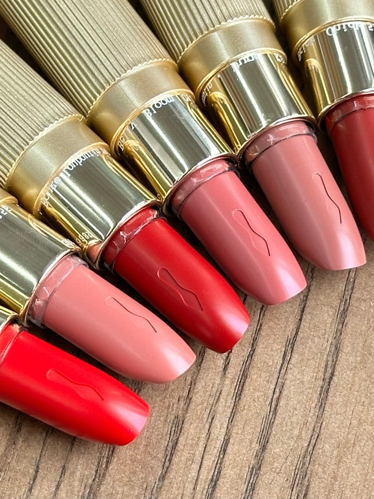Louis Vuitton Haute Couture Couture Beauty Luxury Makeup Lipstick 5
