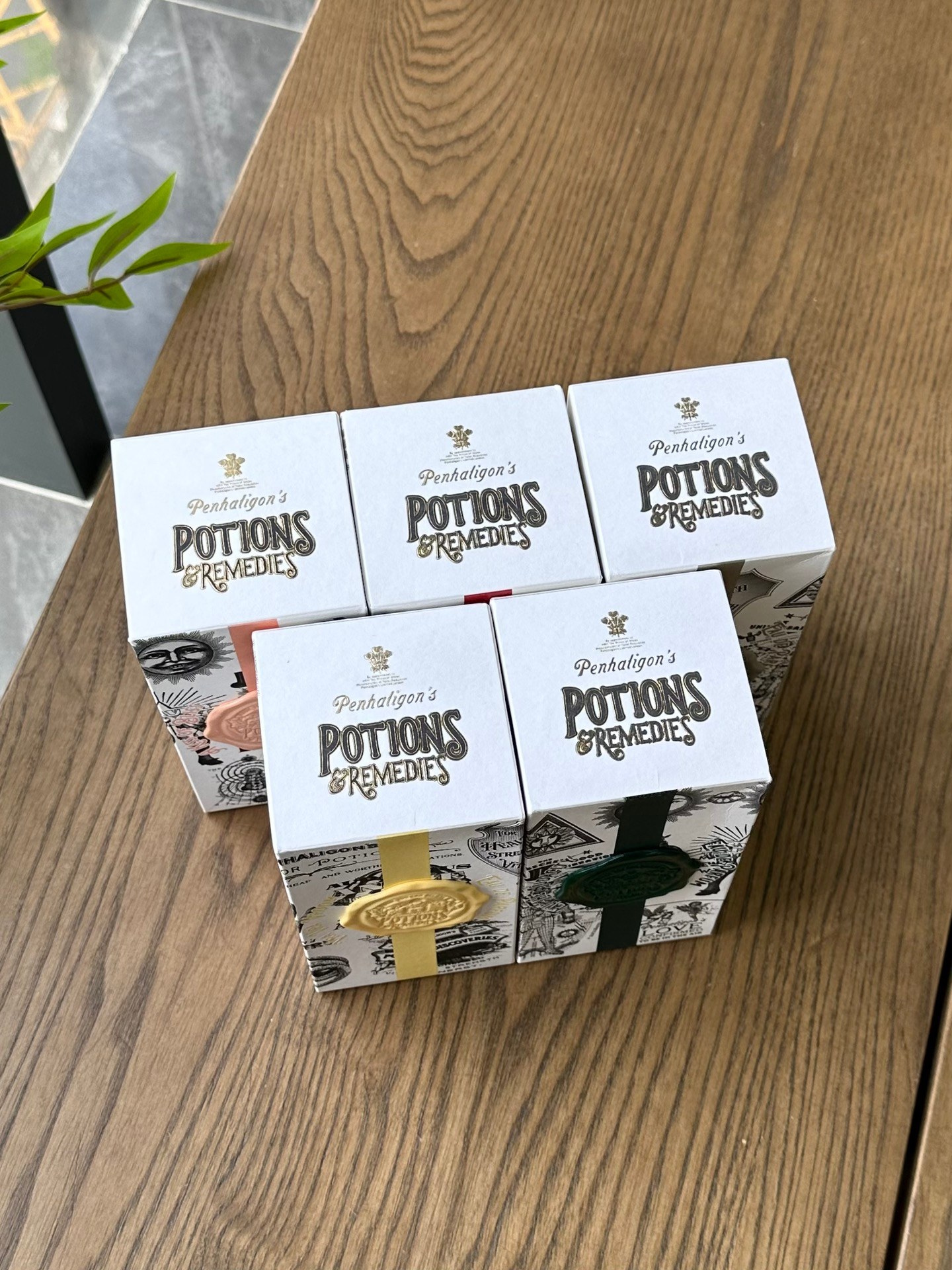 MiniCost Perfume 2