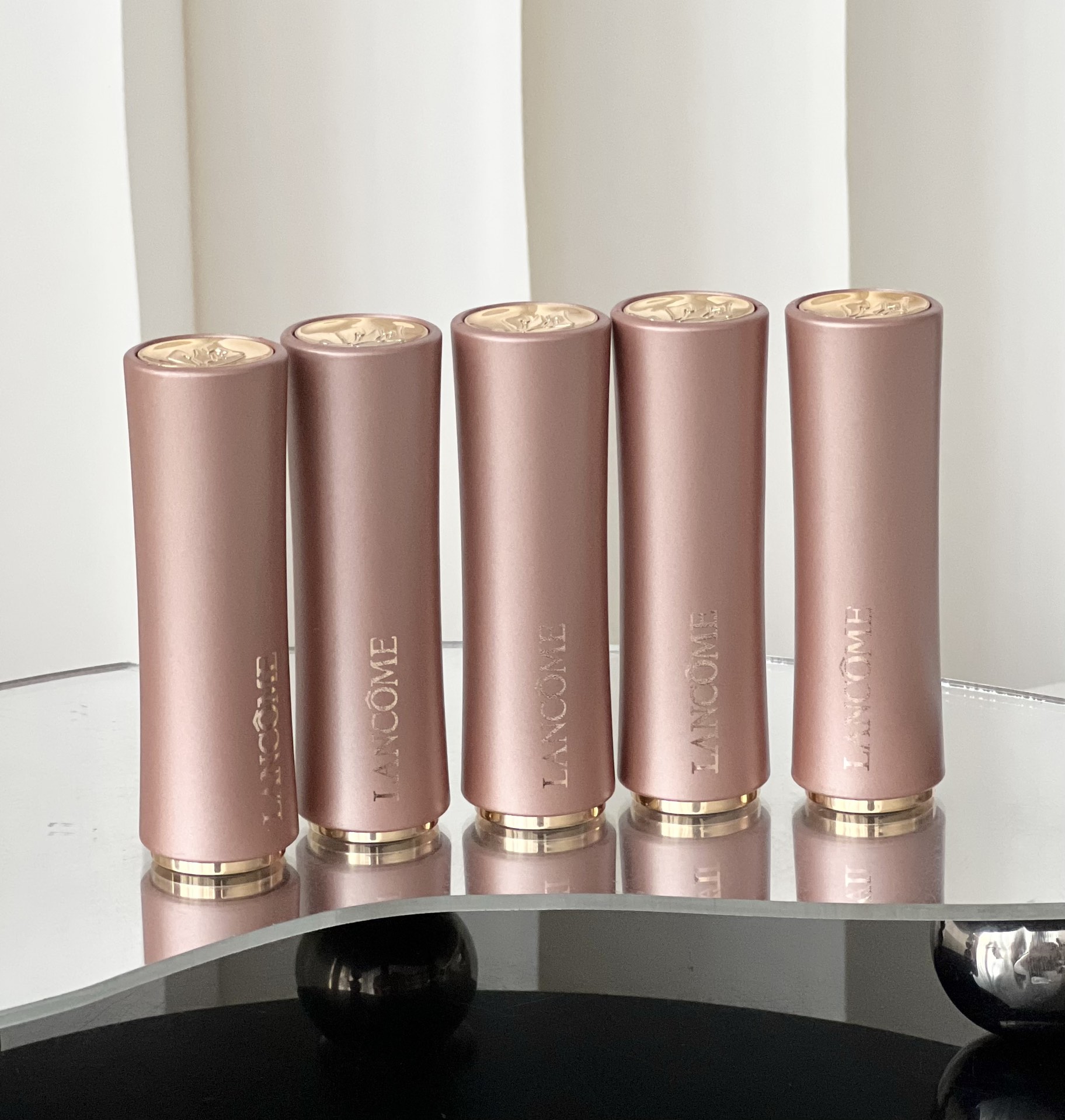 Louis Vuitton Haute Couture Couture Beauty Luxury Makeup Lipstick 4