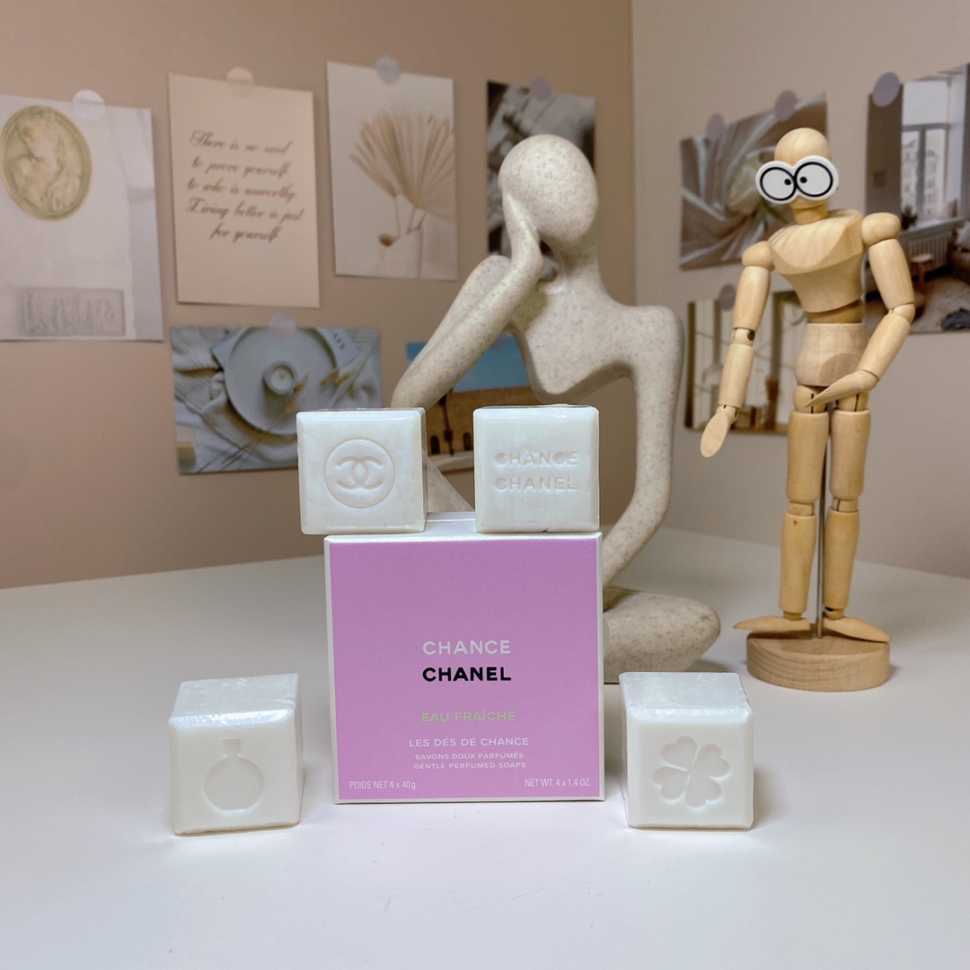 香奈儿绿邂逅沐浴香皂四件套,40g×4 9