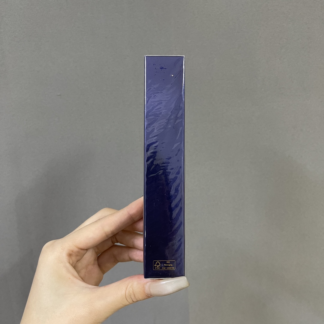 Louis Vuitton Haute Couture Couture Beauty Luxury Makeup Lipstick 3