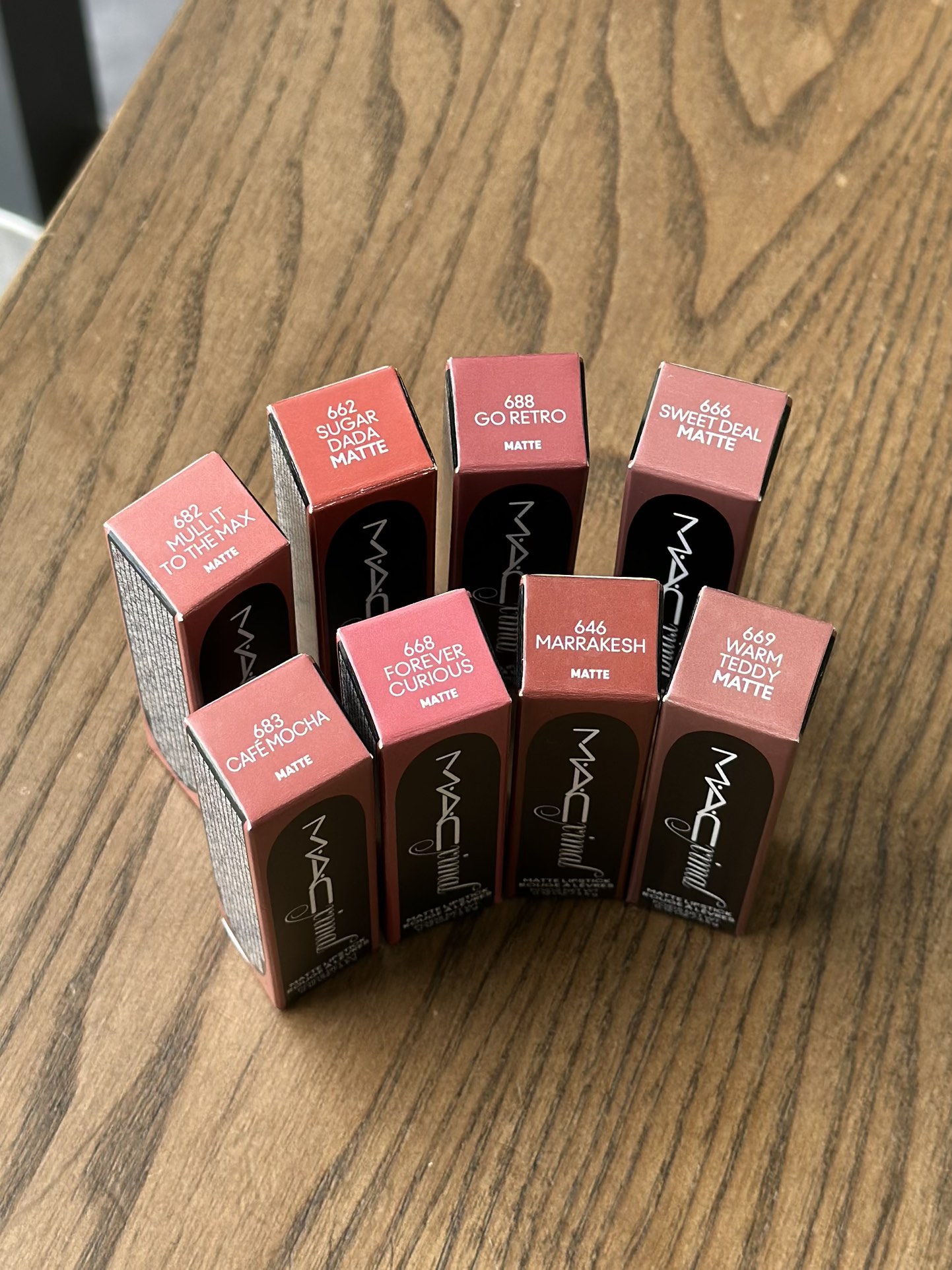 Louis Vuitton Haute Couture Couture Beauty Luxury Makeup Lipstick 2
