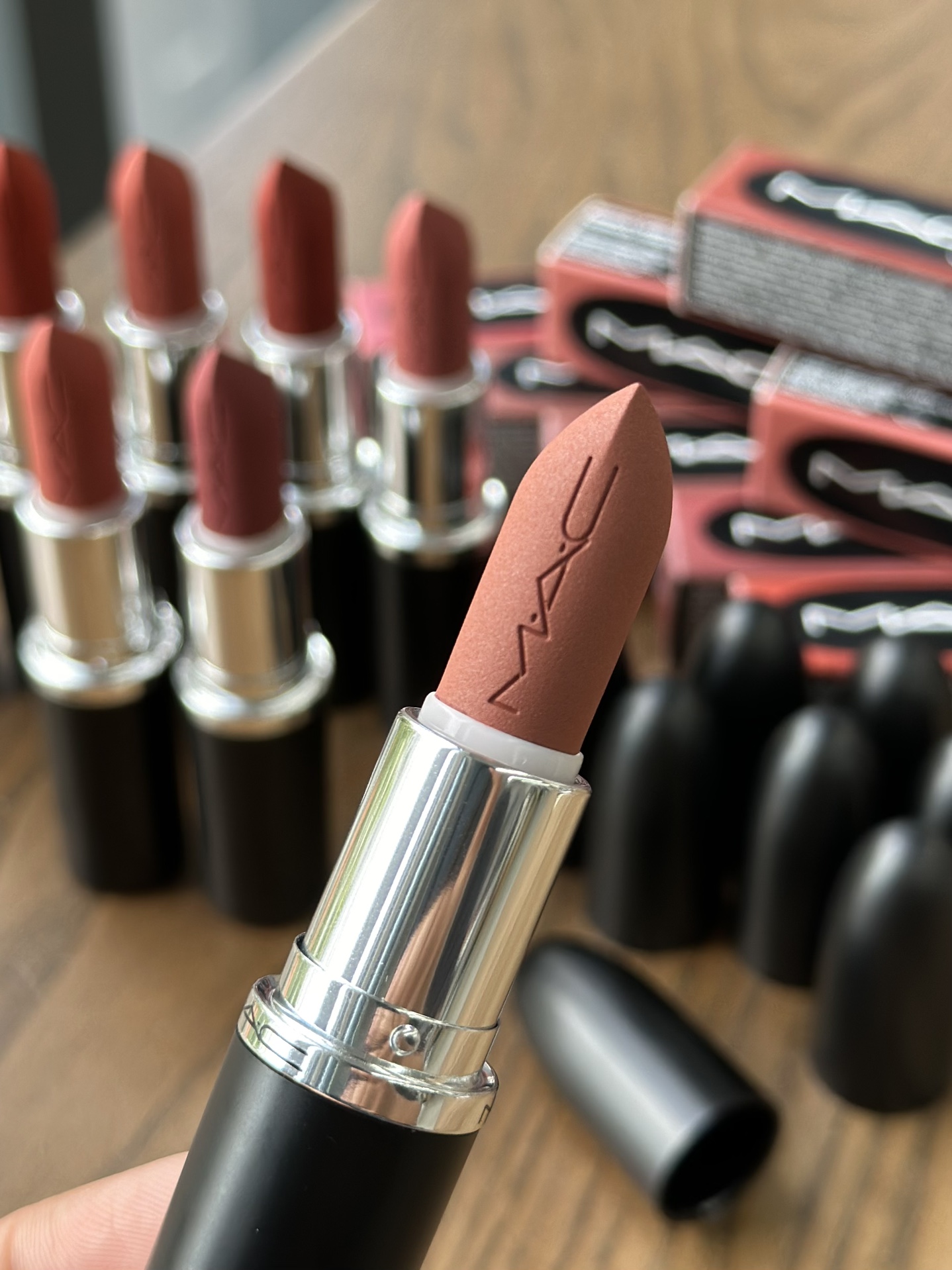 Louis Vuitton Haute Couture Couture Beauty Luxury Makeup Lipstick 7