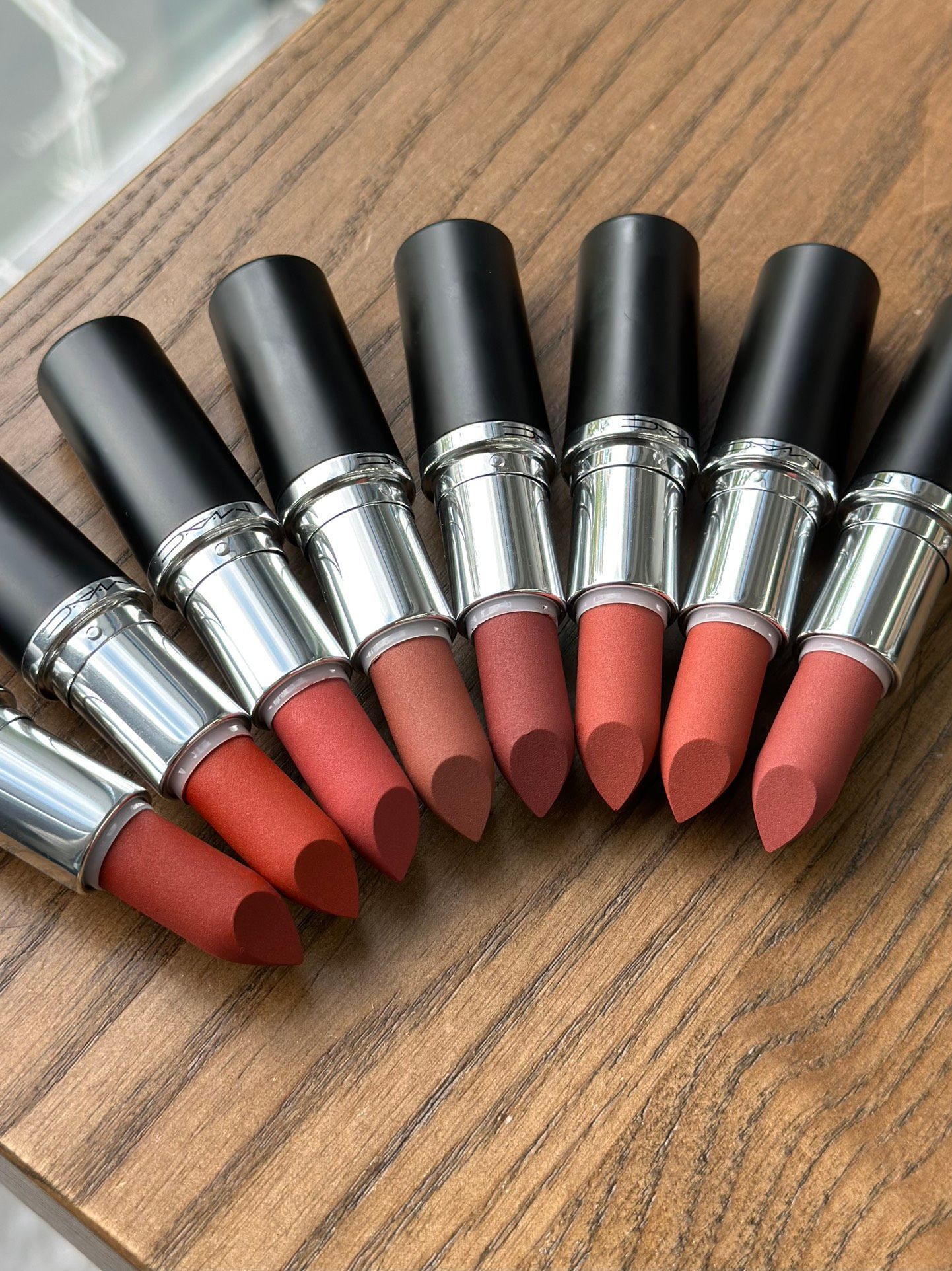 Louis Vuitton Haute Couture Couture Beauty Luxury Makeup Lipstick 5