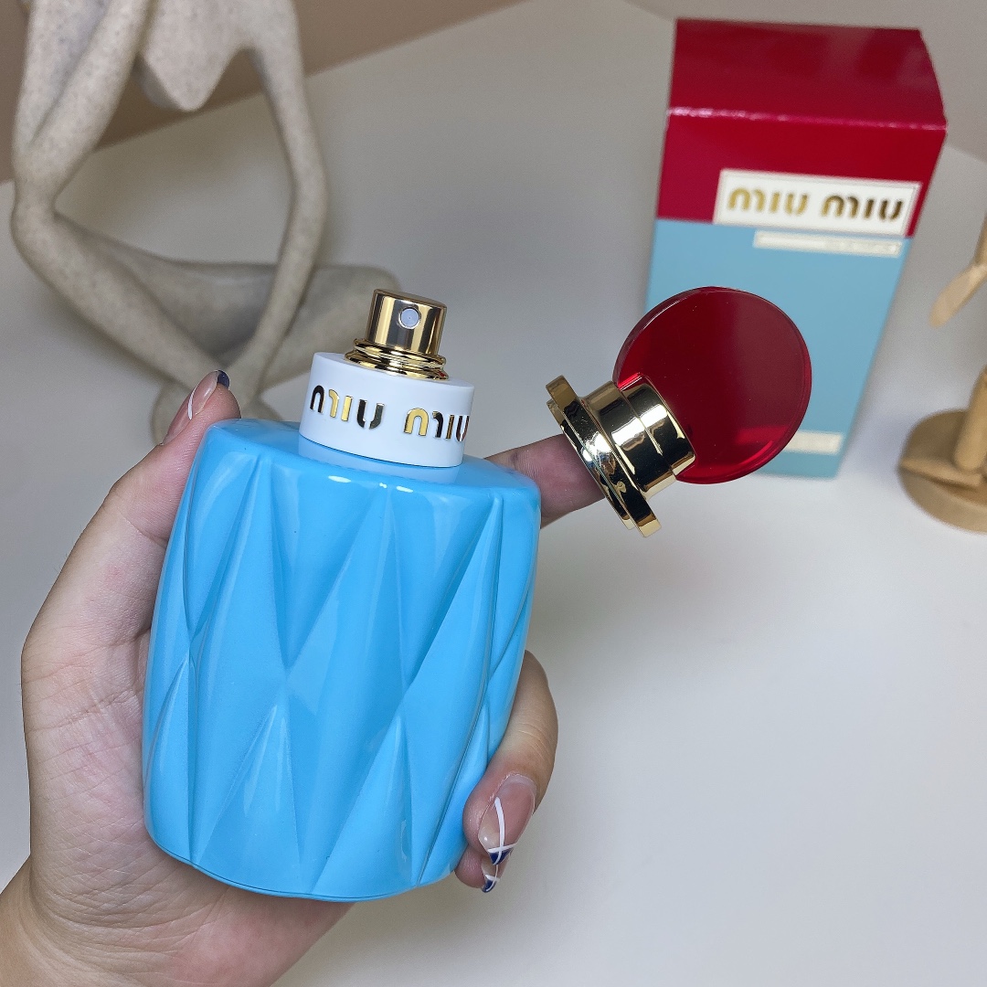 Miu Miu Haute Couture Artisanal Perfumery Haute Fragrance Scent Perfume 4
