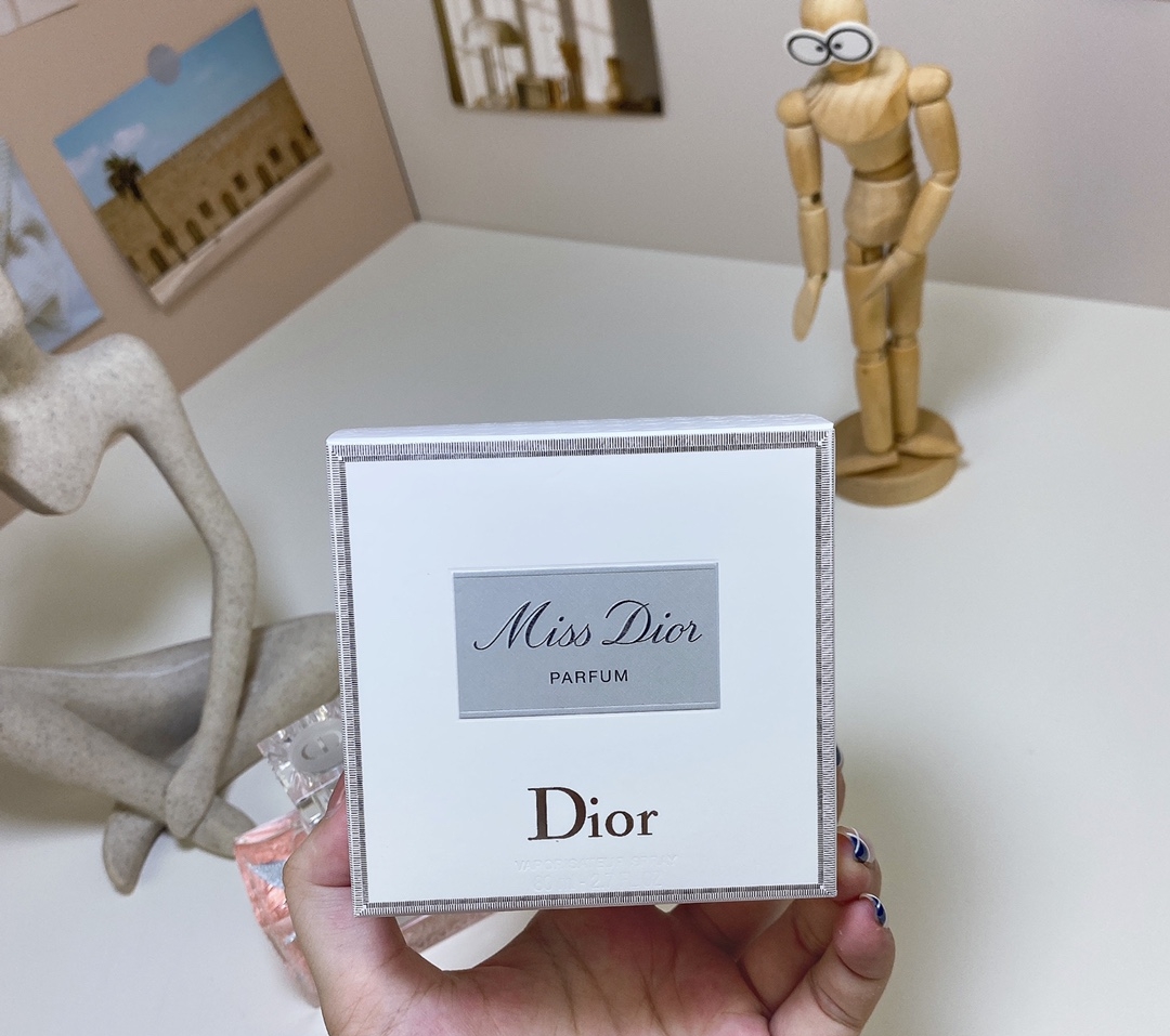 Dior Haute Couture Haute Couture Silk Twill Scarf Shawl Ref.65028AED 5