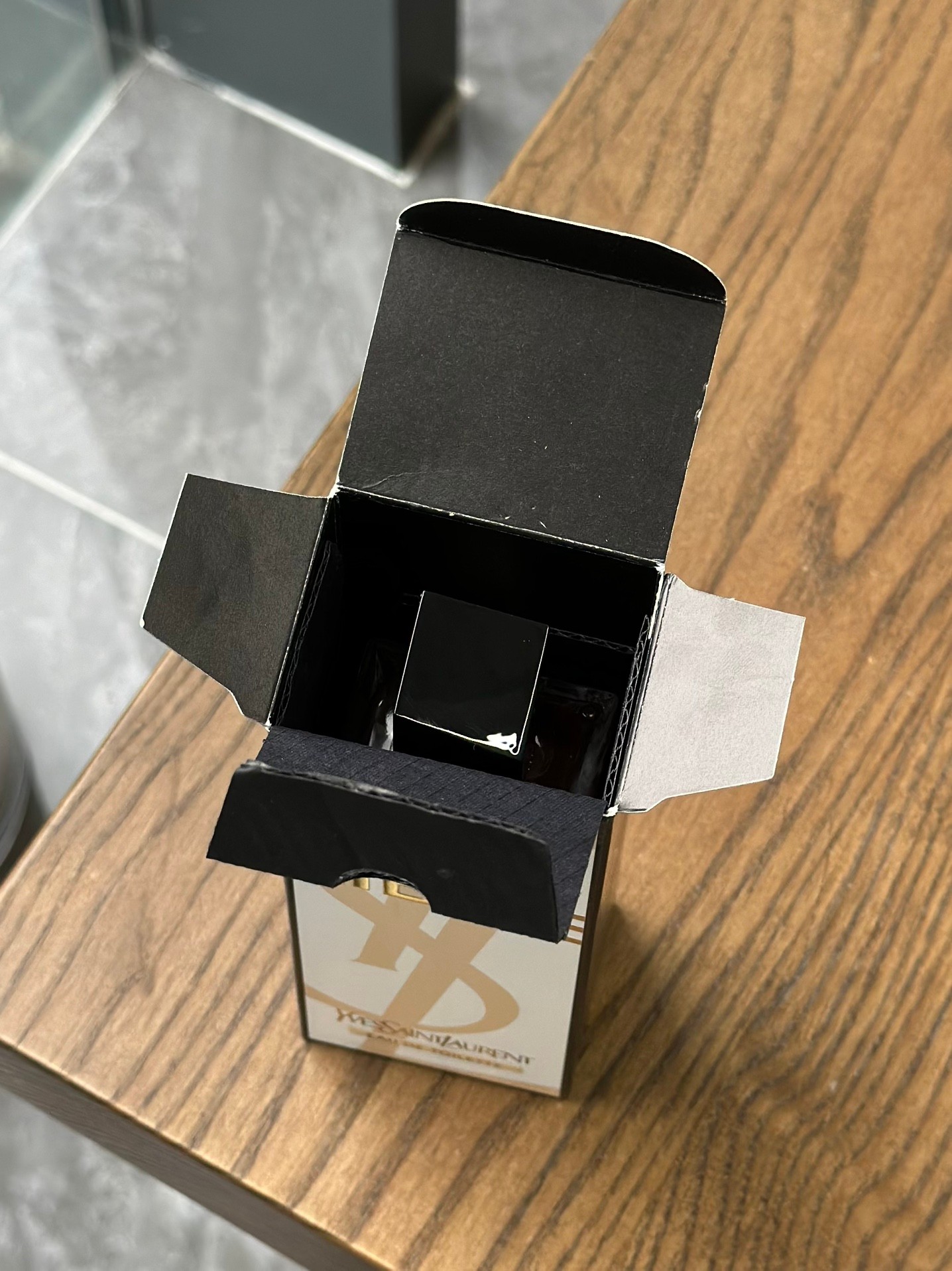 Saint Laurent Haute Couture Artisanal Perfumery Haute Fragrance Scent 3