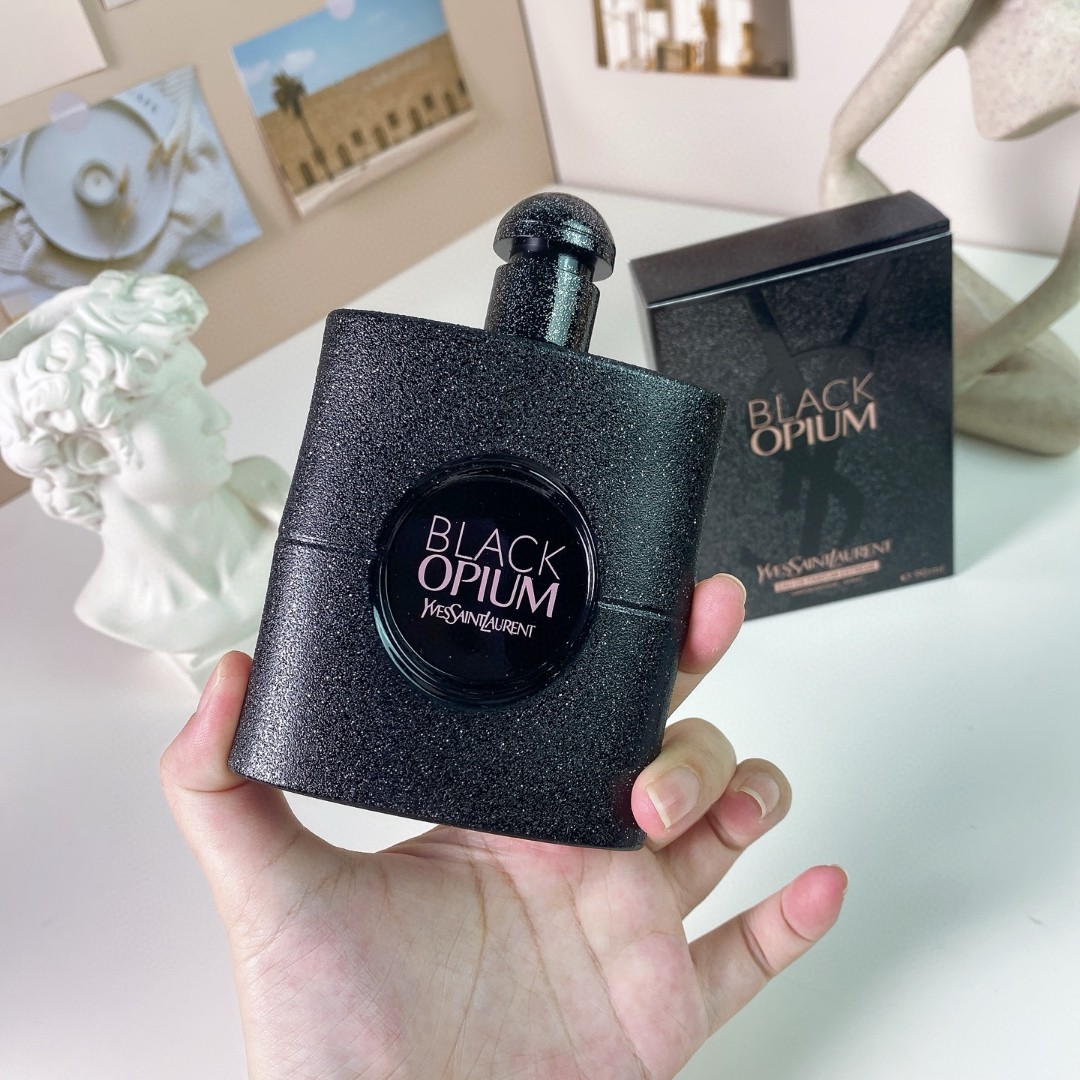Saint Laurent Haute Couture Artisanal Perfumery Haute Fragrance 2