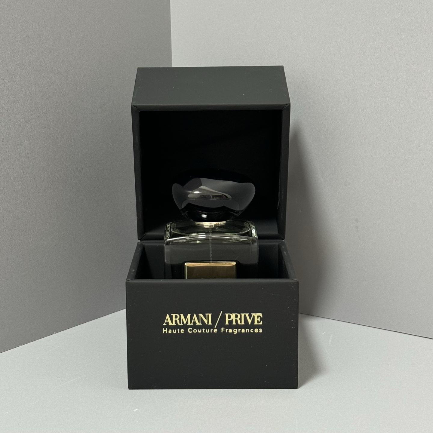 Jacquemus Haute Couture Artisanal Perfumery Haute Fragrance Scent Ref 3