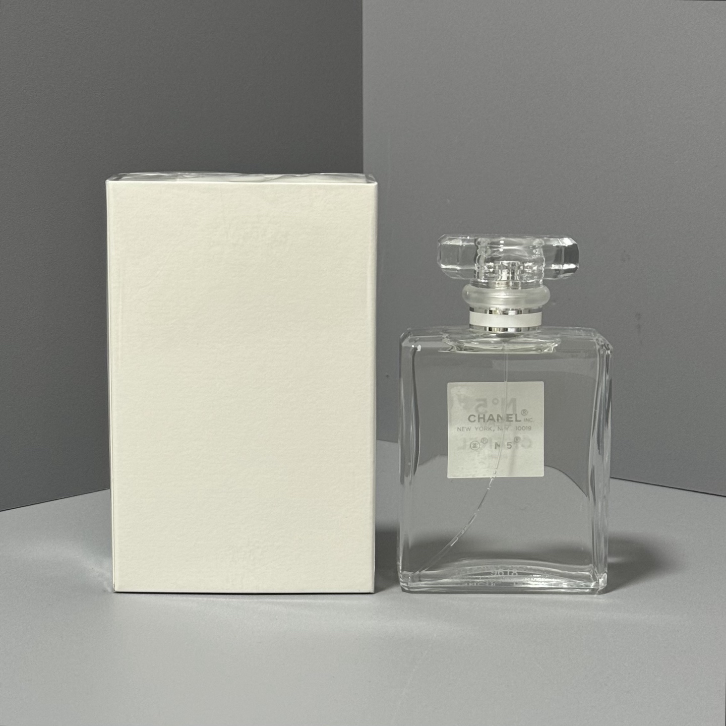 Chanel Luxury Haute Parfumerie Fragrance Perfume Ref 2