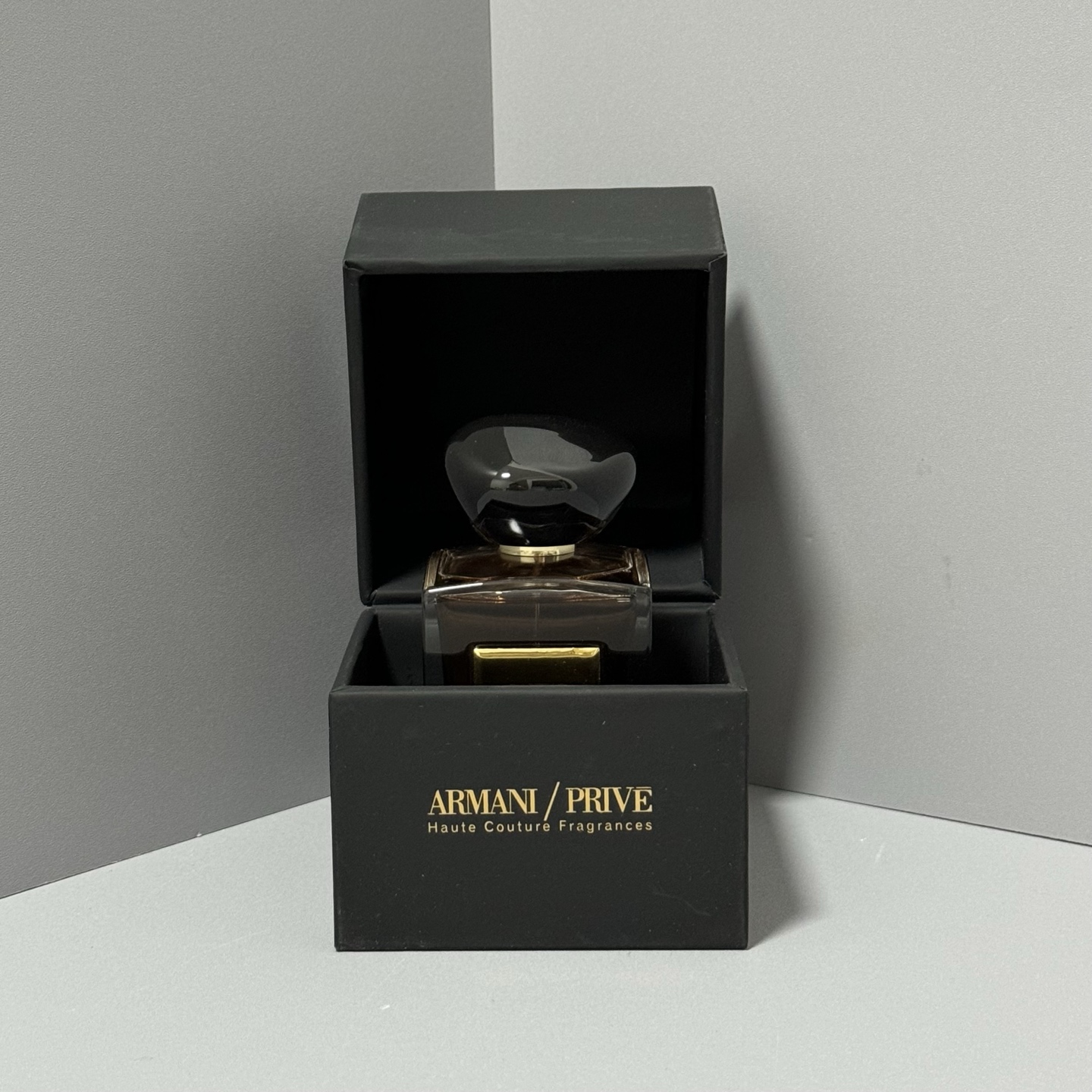 Loro Piana Haute Couture Artisanal Perfumery Haute Fragrance Scent 3