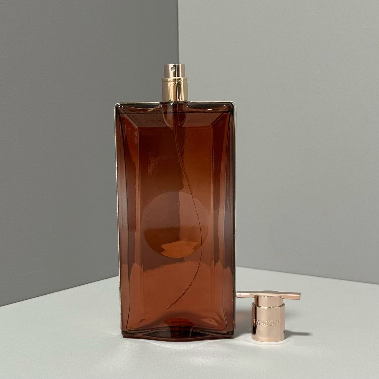 Celine Haute Couture Artisanal Perfumery Haute Fragrance Scent 3