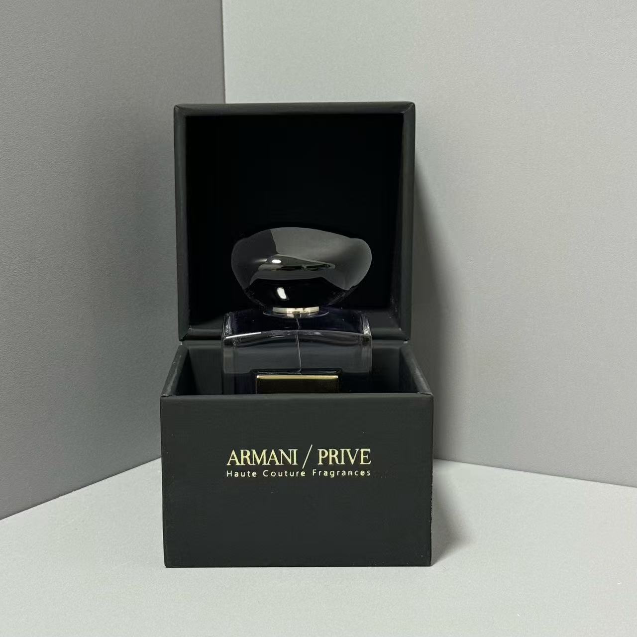 Alexander McQueen Haute Couture Artisanal Perfumery Haute Fragrance 2