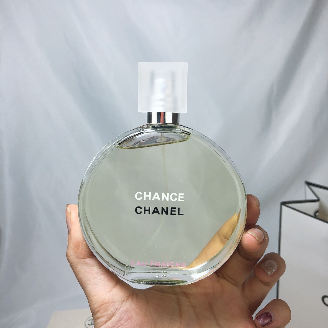 Chanel Chance Eau Fraîche 100 ml, shown in the complete original source image set. 3