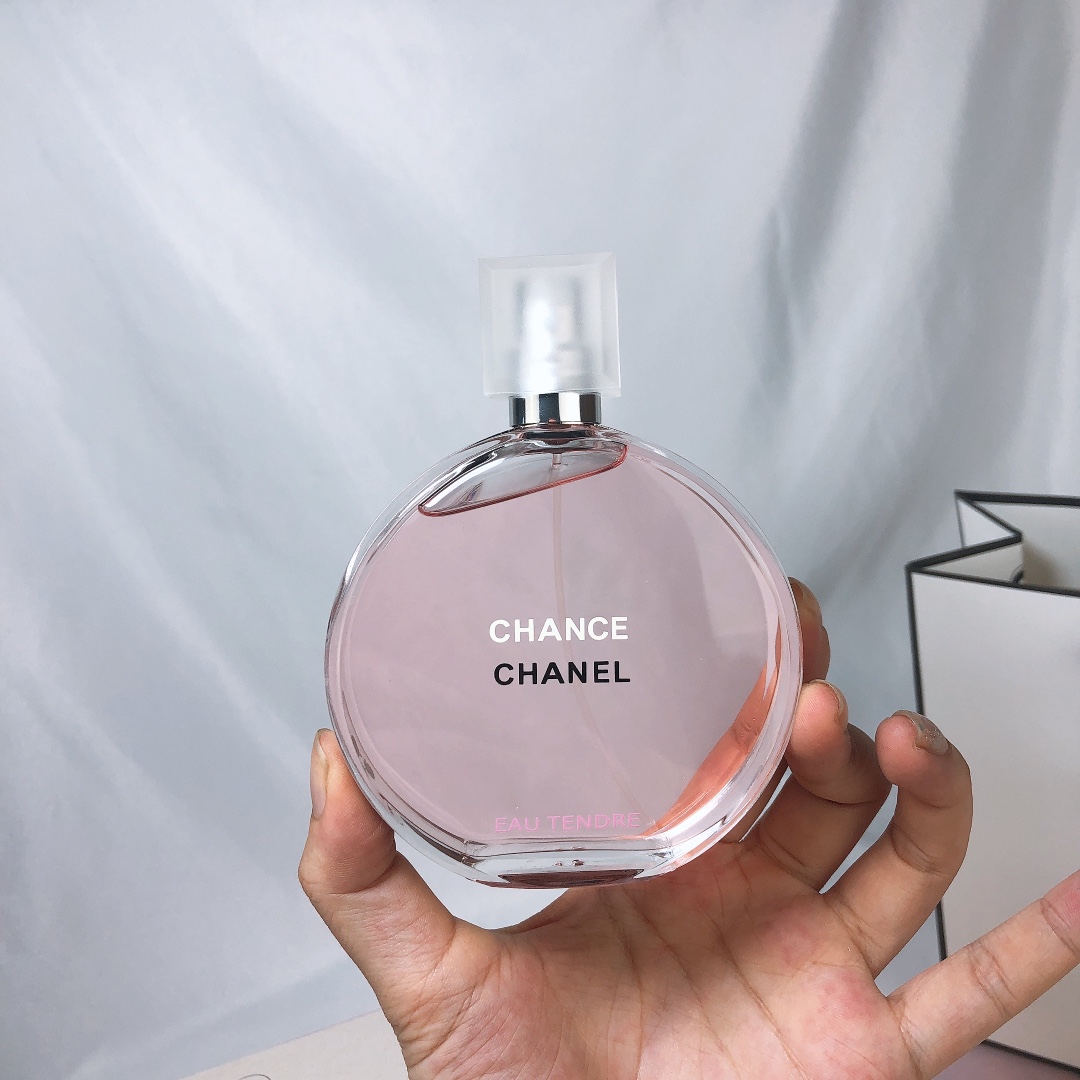 Chanel Chance Eau Tendre 100 ml, shown in the complete original source image set. 5