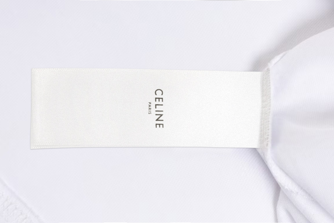 Celine Celine/ 赛琳《 秀款限定logo字母前后拼接》 印花双纱纯棉短袖