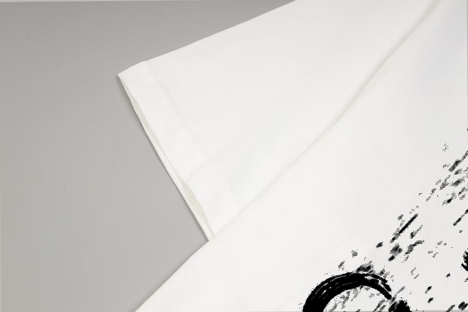 Celine Celine/ 赛琳《 秀款限定logo字母前后拼接》 印花双纱纯棉短袖