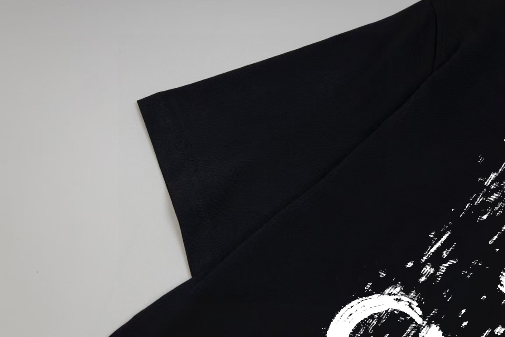 Celine Celine/ 赛琳《 秀款限定logo字母前后拼接》 印花双纱纯棉短袖