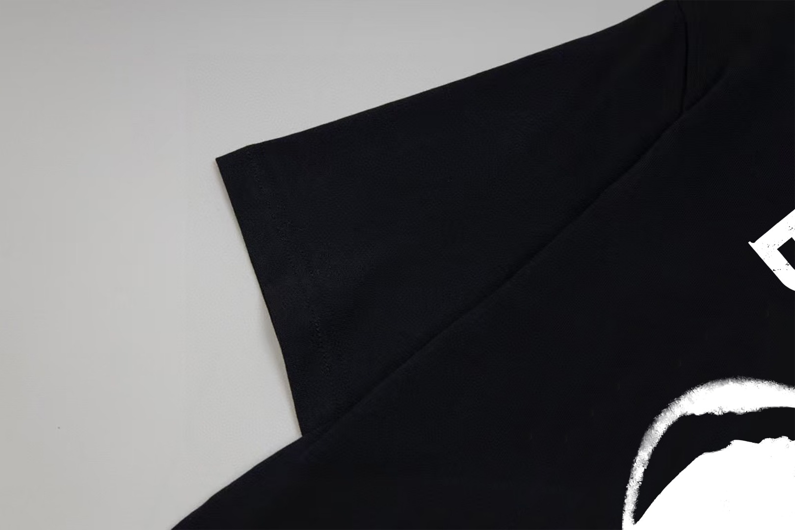 Balenciaga BALENCIAGA/巴黎世家《 限定人像logo字母》 印花双纱纯棉短袖