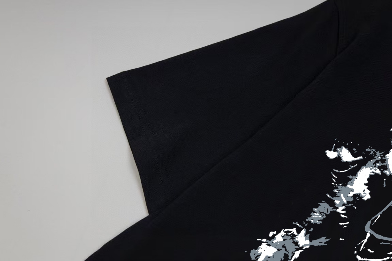 Celine Celine/ 赛琳 《 卡通动物涂鸦logo字母》 印花双纱纯棉短袖