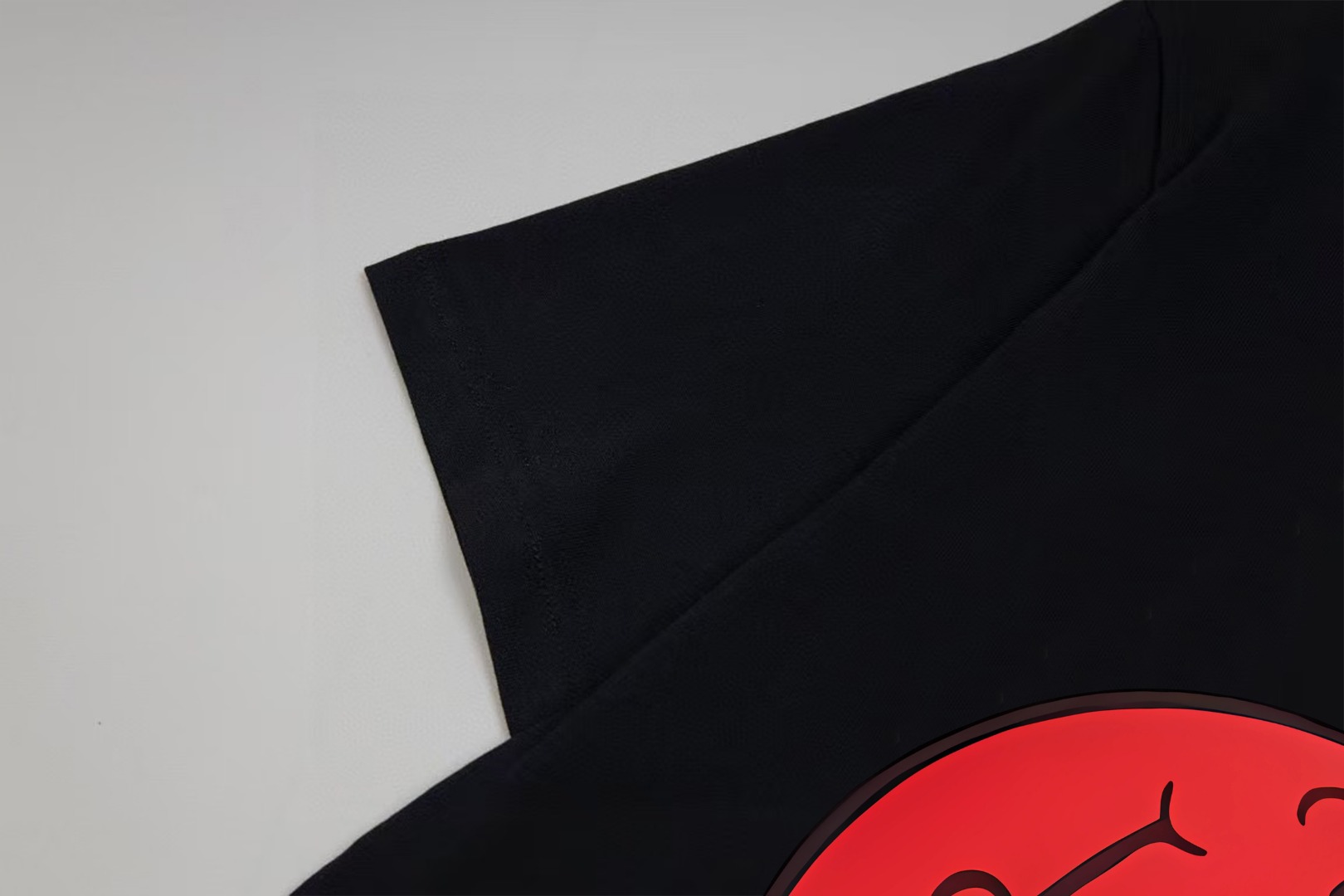 Gucci gucci/古驰《 限定笑脸小人logo字母》 印花双纱纯棉短袖