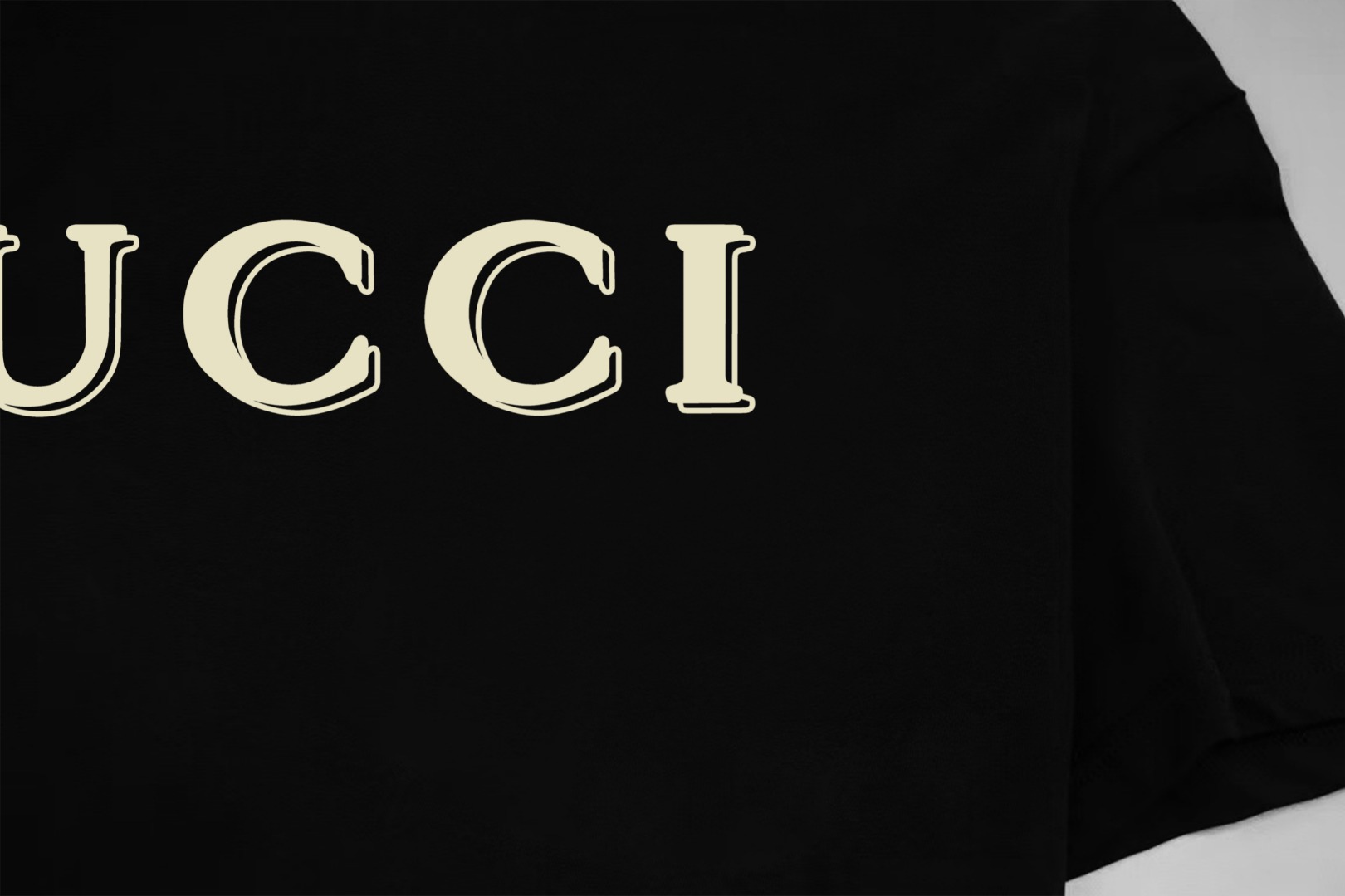Gucci gucci/古驰《 字母重影》 印花双纱纯棉短袖