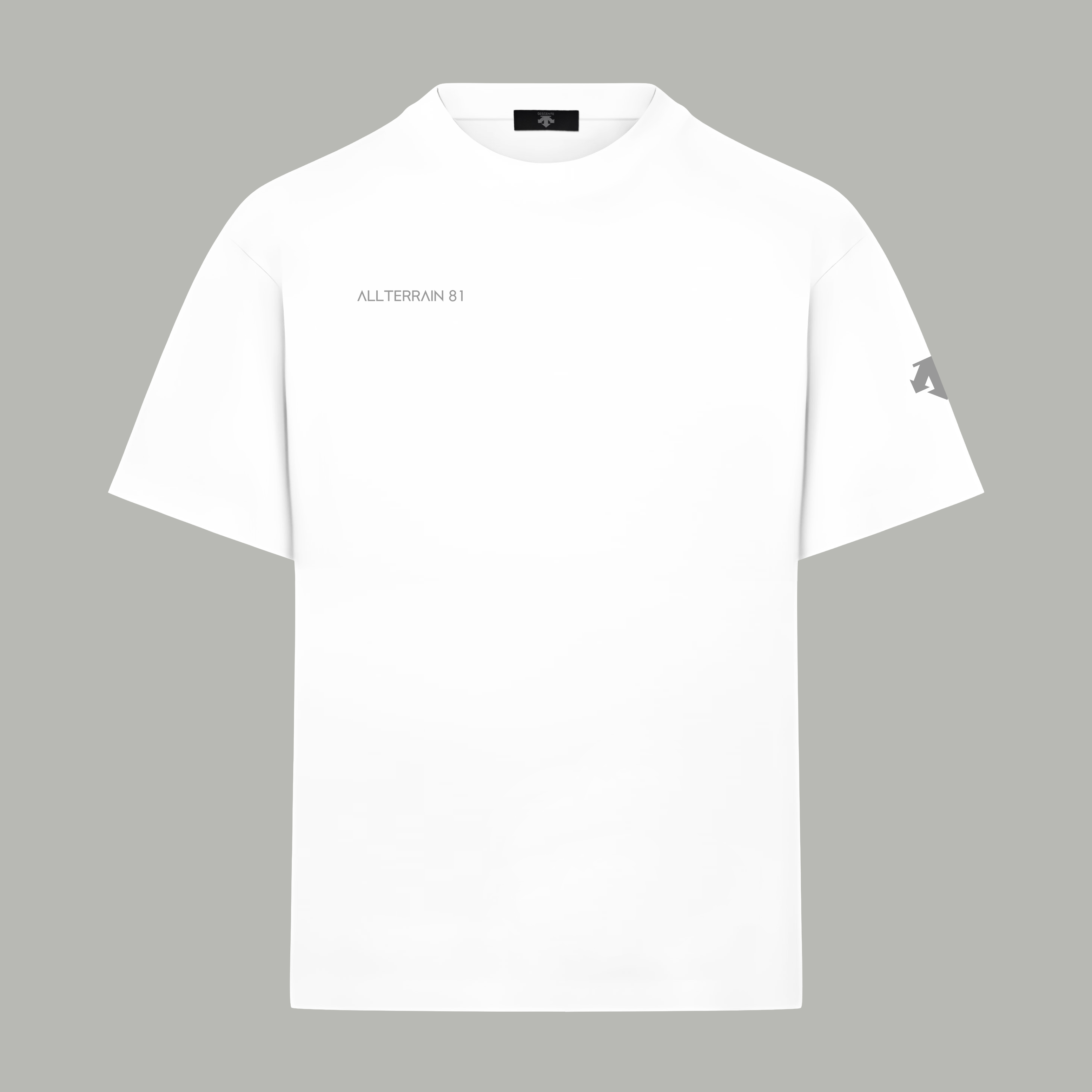 Descente DESCENTE/迪桑特 《 硅胶箭头logo图案》 双纱纯棉短袖