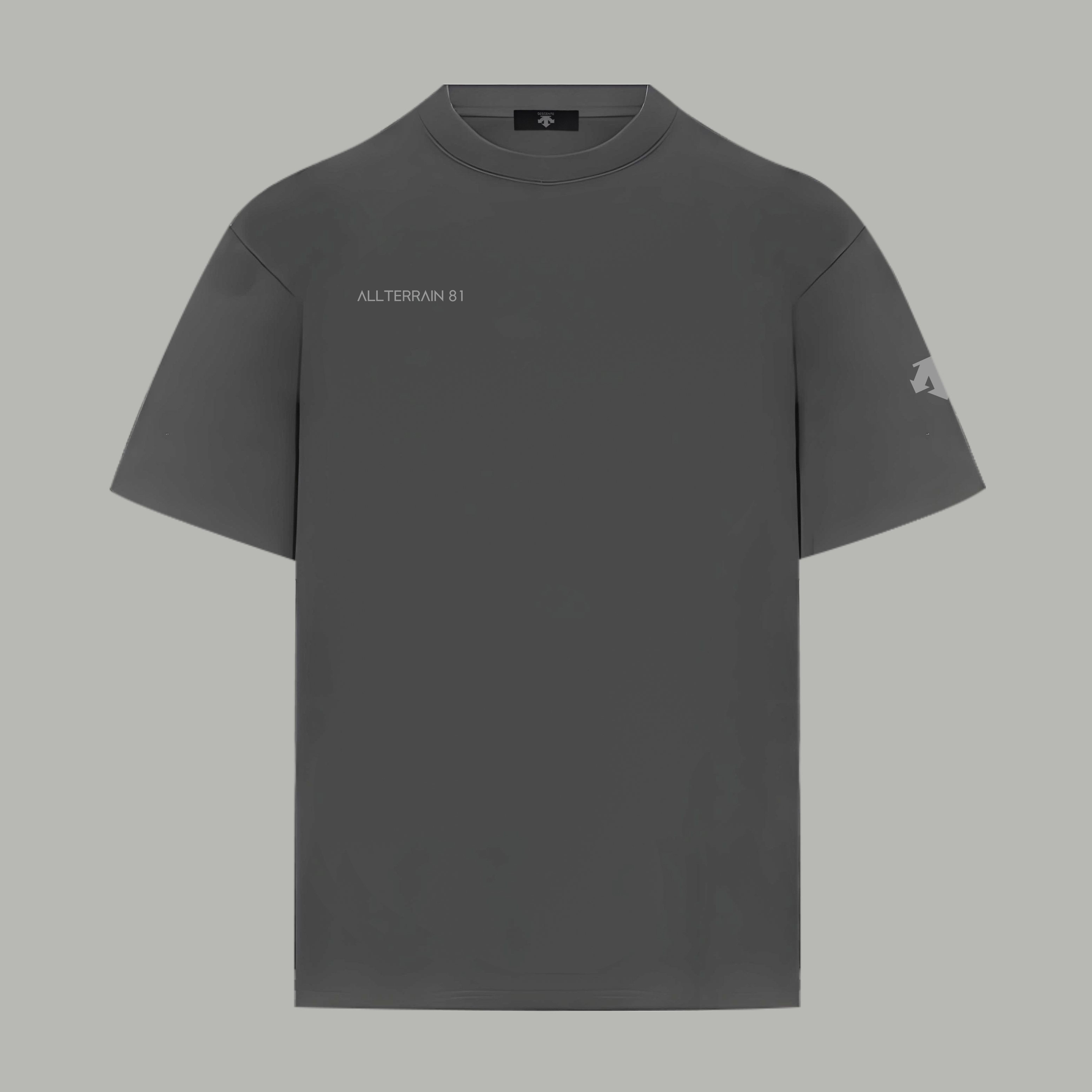 Descente DESCENTE/迪桑特 《 硅胶箭头logo图案》 双纱纯棉短袖
