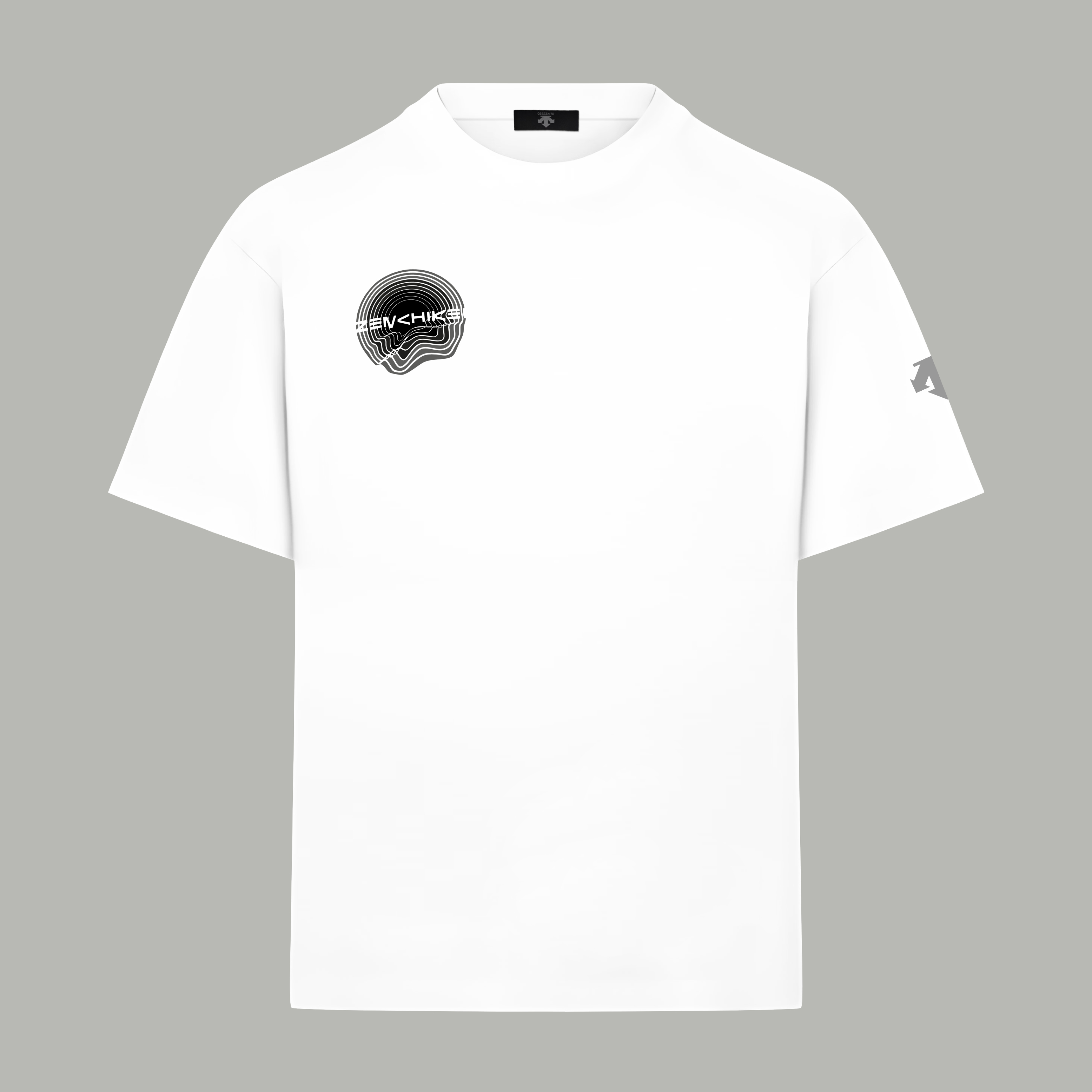 Descente DESCENTE/迪桑特 《 硅胶箭头logo图案》 双纱纯棉短袖