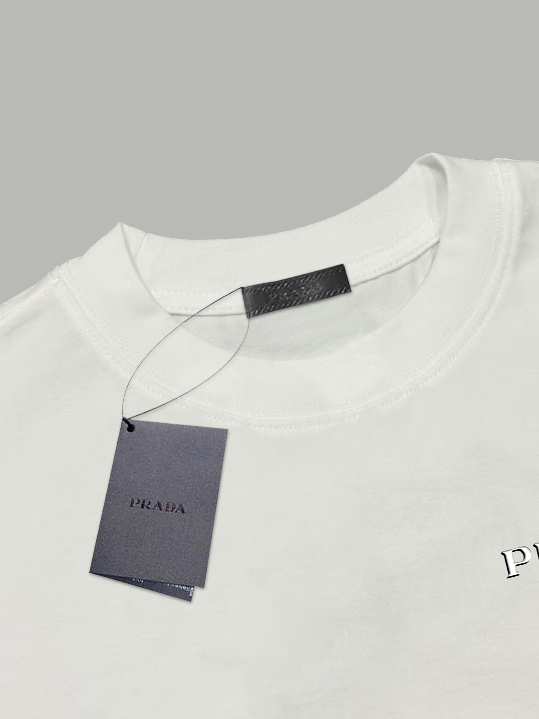 Prada Prada/普拉达 《 重影 字母》 发泡双纱纯棉短袖