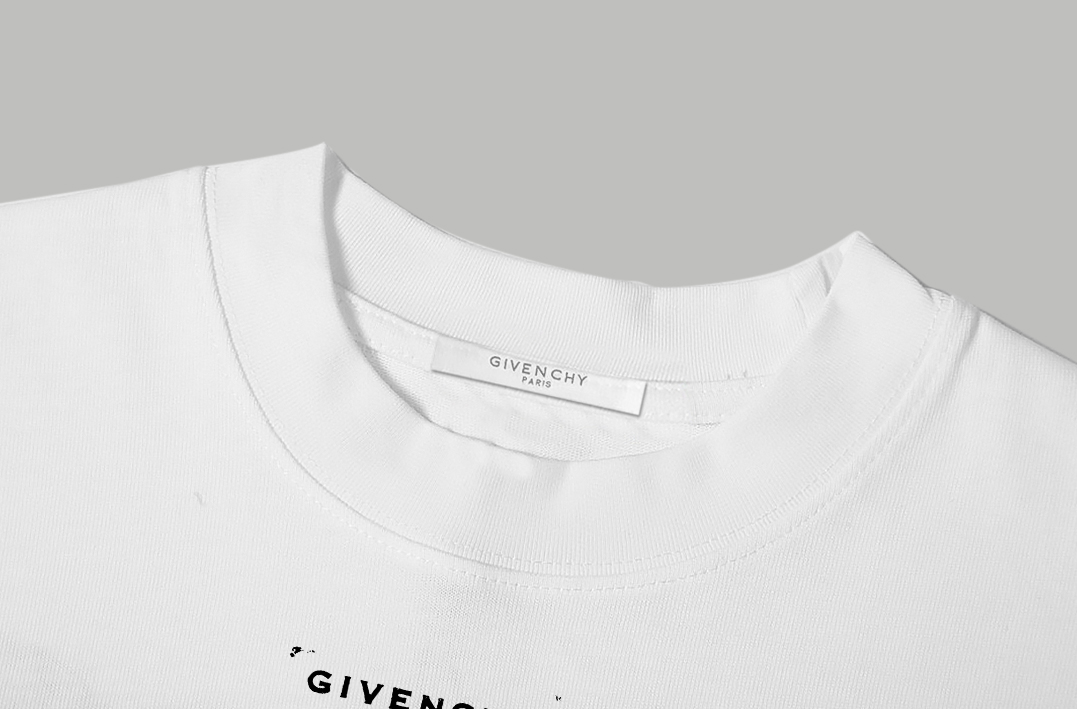 Givenchy GIVENCHY/纪梵希 《 字母logo》 印花双纱纯棉无袖背心