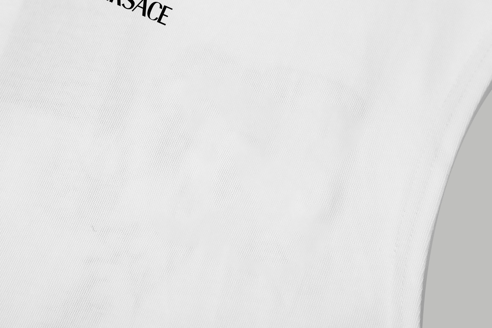 Versace VERSACE/范思哲 《 字母logo》 硅胶双纱纯棉无袖背心