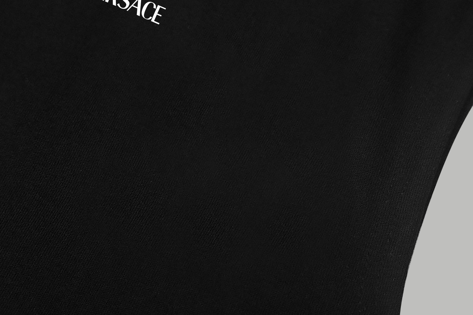 Versace VERSACE/范思哲 《 字母logo》 硅胶双纱纯棉无袖背心