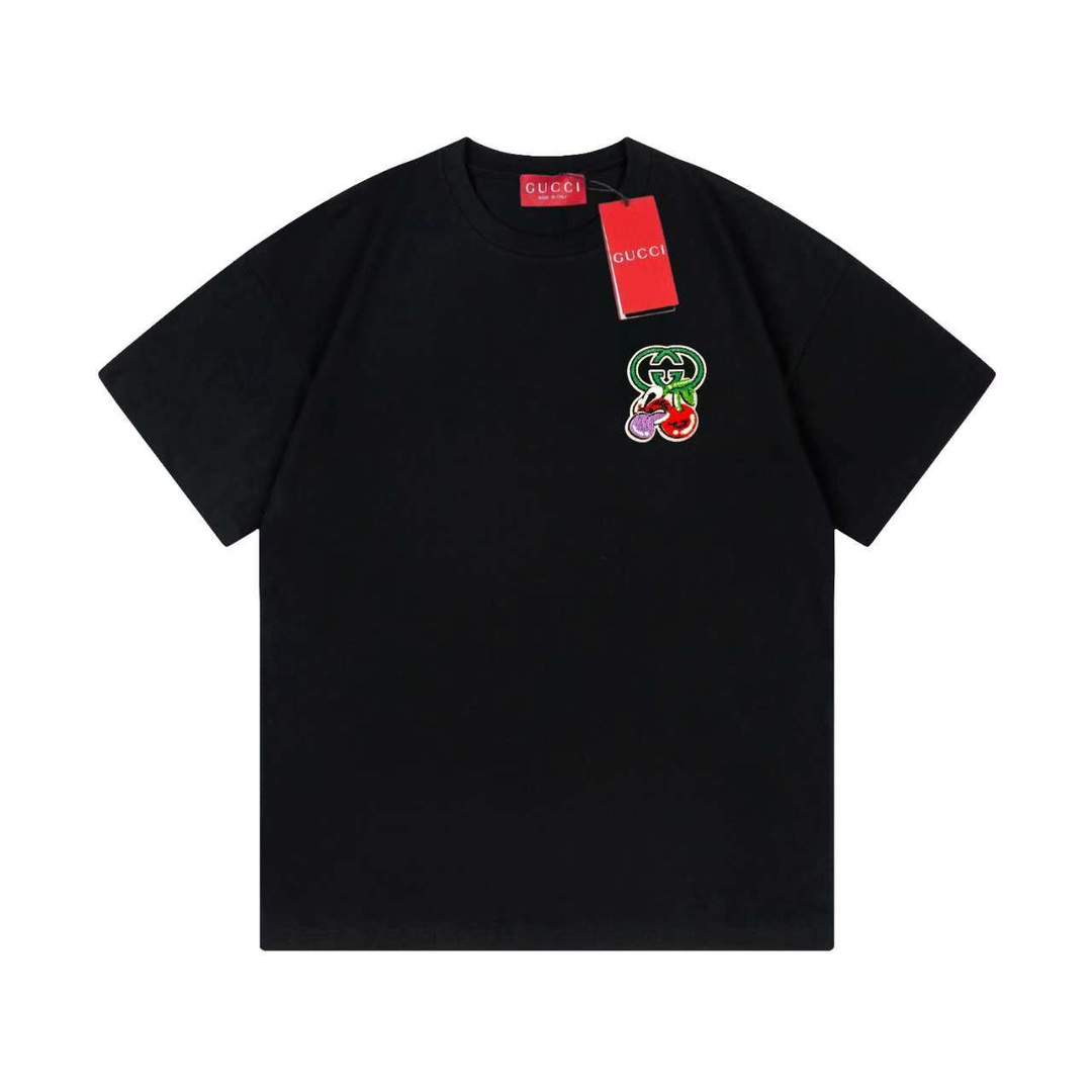 Gucci 古驰 G家 2025早春新款 定制270g双纱纯棉面料 已洗水处理 不变形 不掉色 樱桃刺绣logo 男女同款 短袖t恤 颜色：黑色 尺码：XS-L