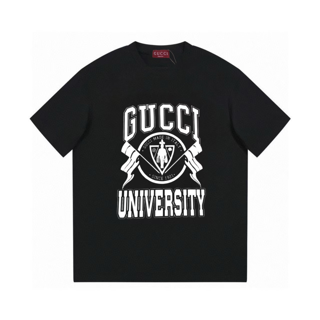 Gucci 2025 nuevo, sincronizado con la web oficial, camiseta de manga corta unisex con logo de bandera. Tejido de algodó…
