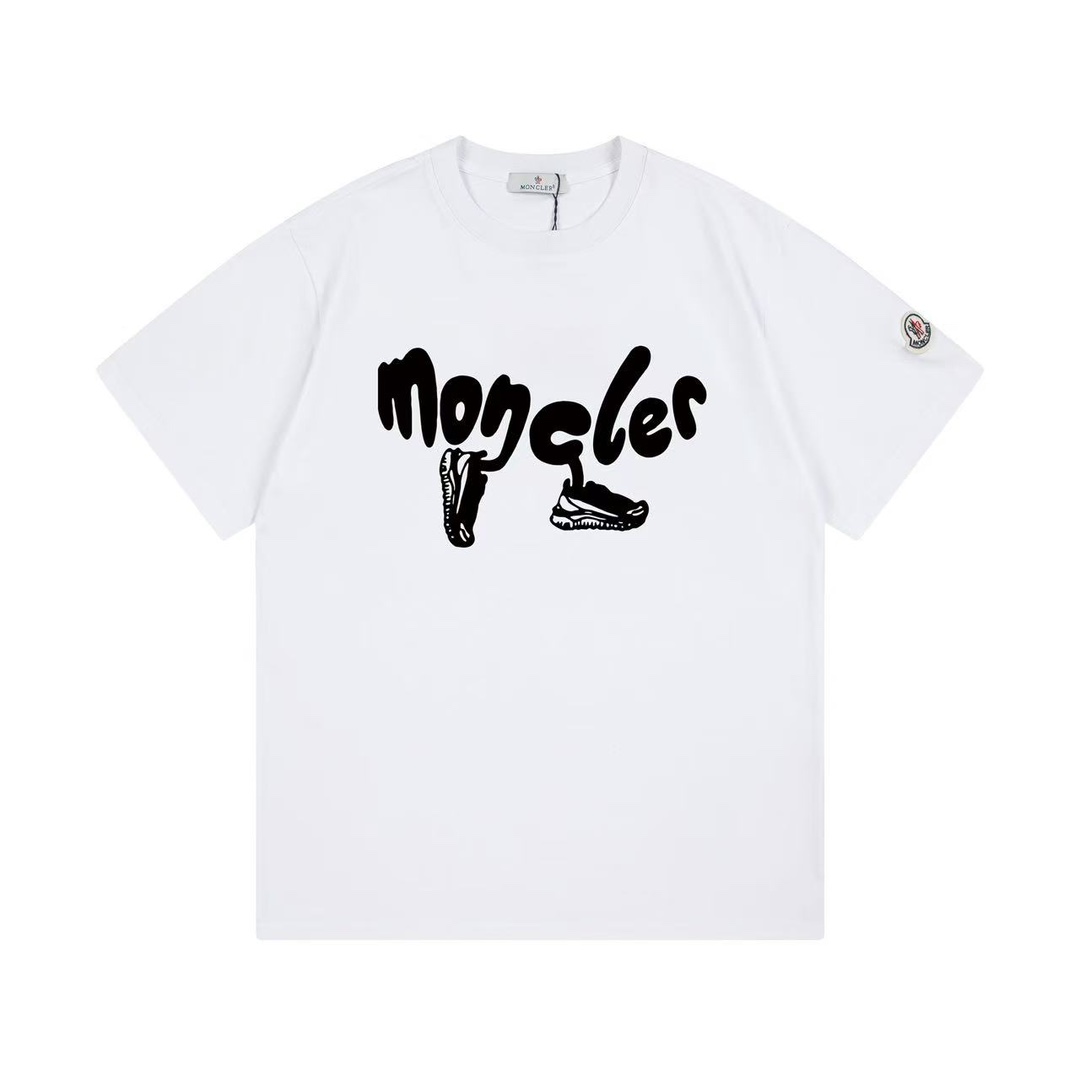 Moncler 2025 Nuevo modelo Camiseta de manga corta con logo de letras en forma de zapato, parche personalizado, unisex. …