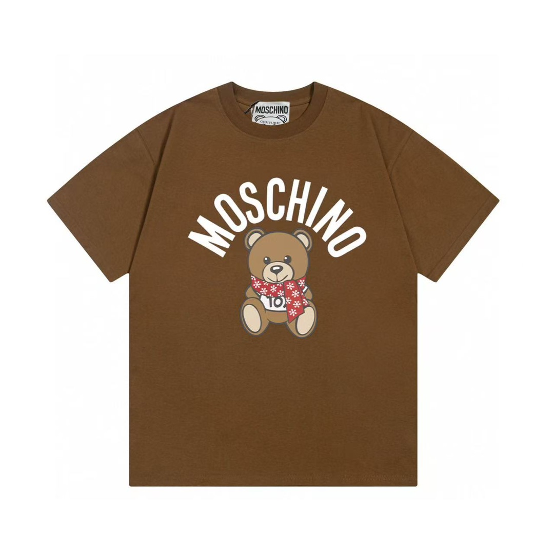 (Llega al día siguiente) Moschino 莫斯奇诺 2025 Nuevo estilo Camiseta de manga corta unisex con oso de bufanda 🐻 y logo de…