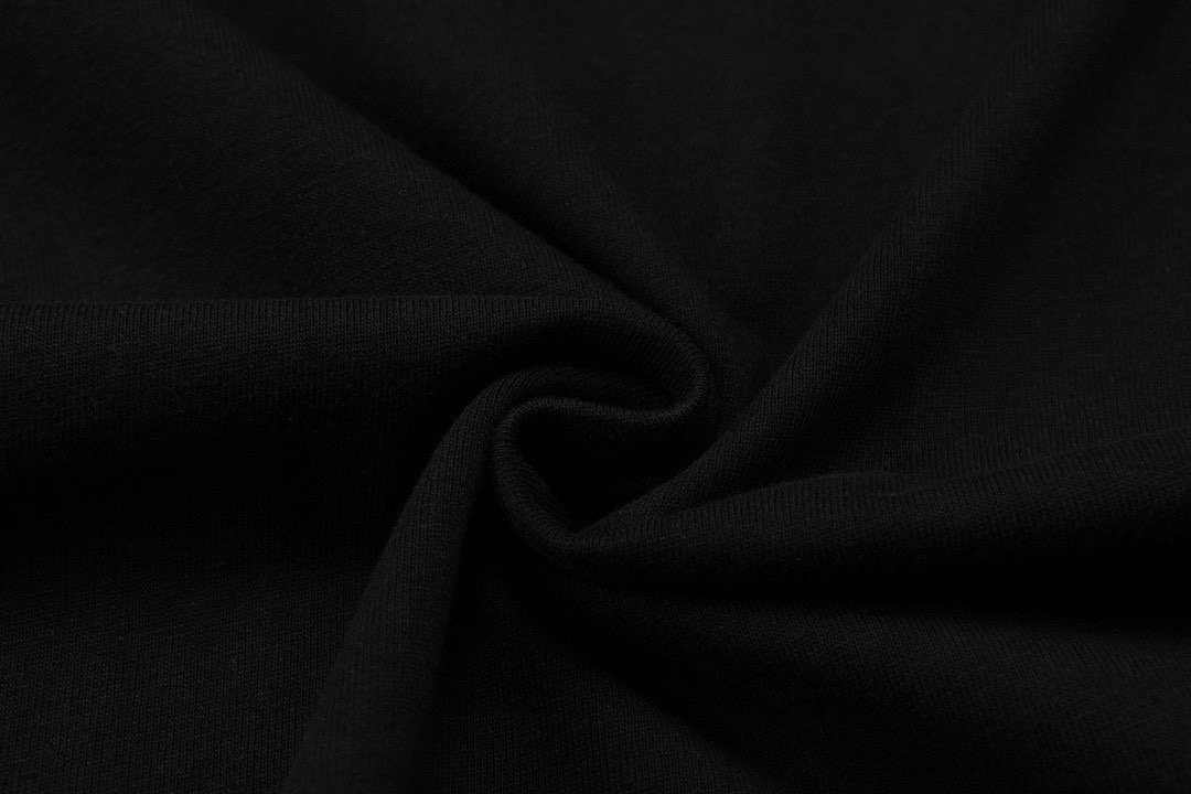 High-Quality Women’s Clothing Collaboration: Salomon x MM6 Magiera 2025 New Collection - 图片 9