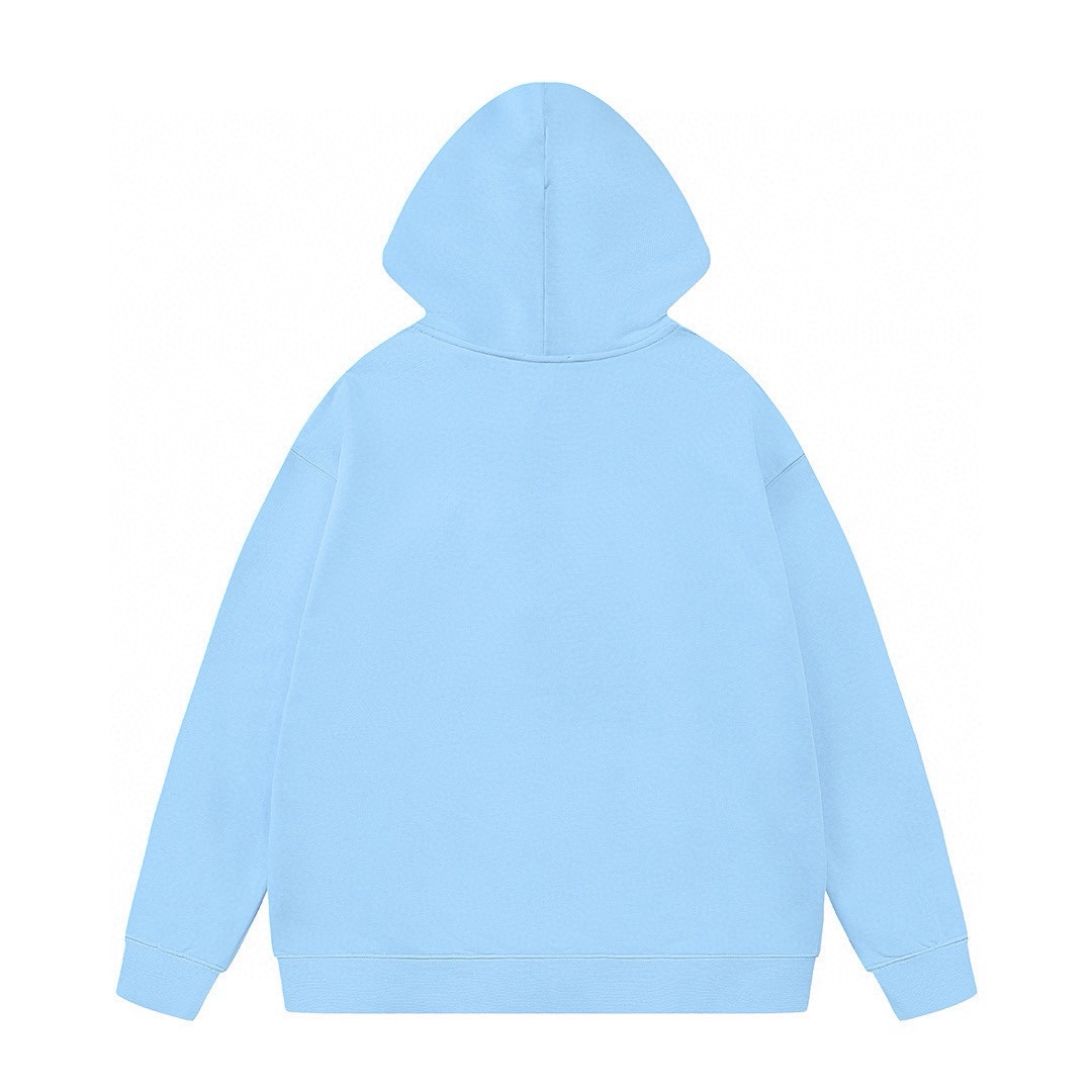p140 Celine 赛琳 2025新款 数码喷印村落字母logo 落肩OS版型 袋鼠口袋 男女同款 连帽卫衣
·定制430克重毛圈面料
·领标吊牌主唛三标齐全
颜色：蓝色
尺码：XS S M L
