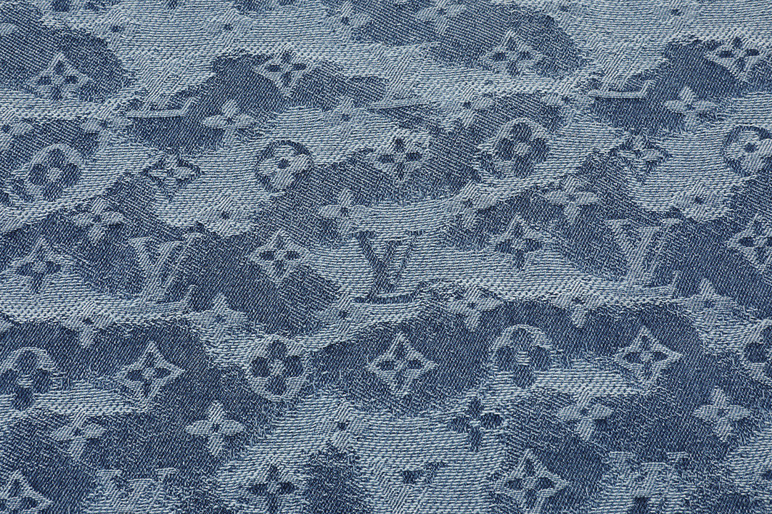 Louis Vuitton Louis Vuitton 路易威登 LV 驴家 2026新款 暗纹提花三叶草logo 牛仔衬衫