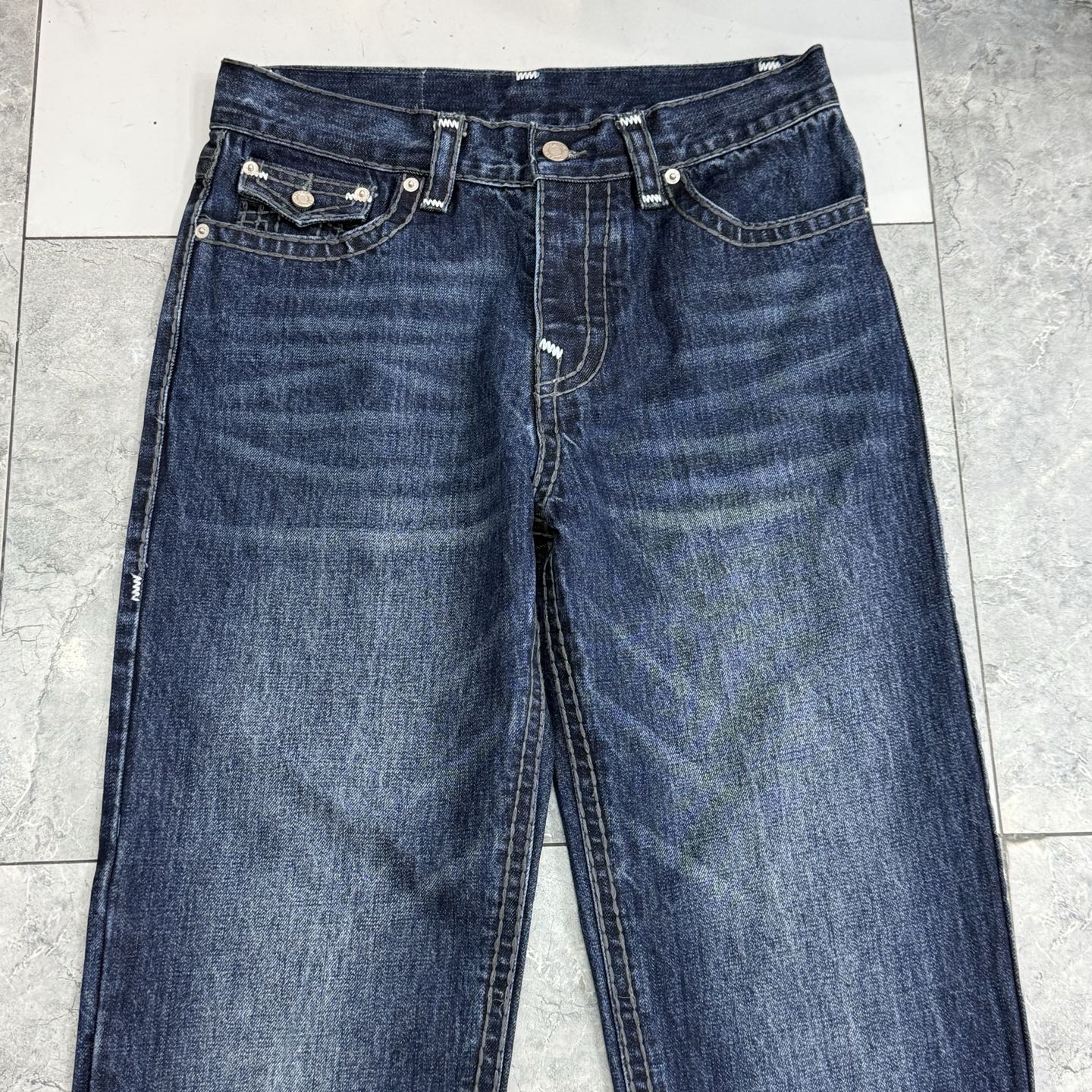 True Religion Jeans - Classic Denim Style in Multiple Sizes Available 4 i1752314288523 8712 0 2
