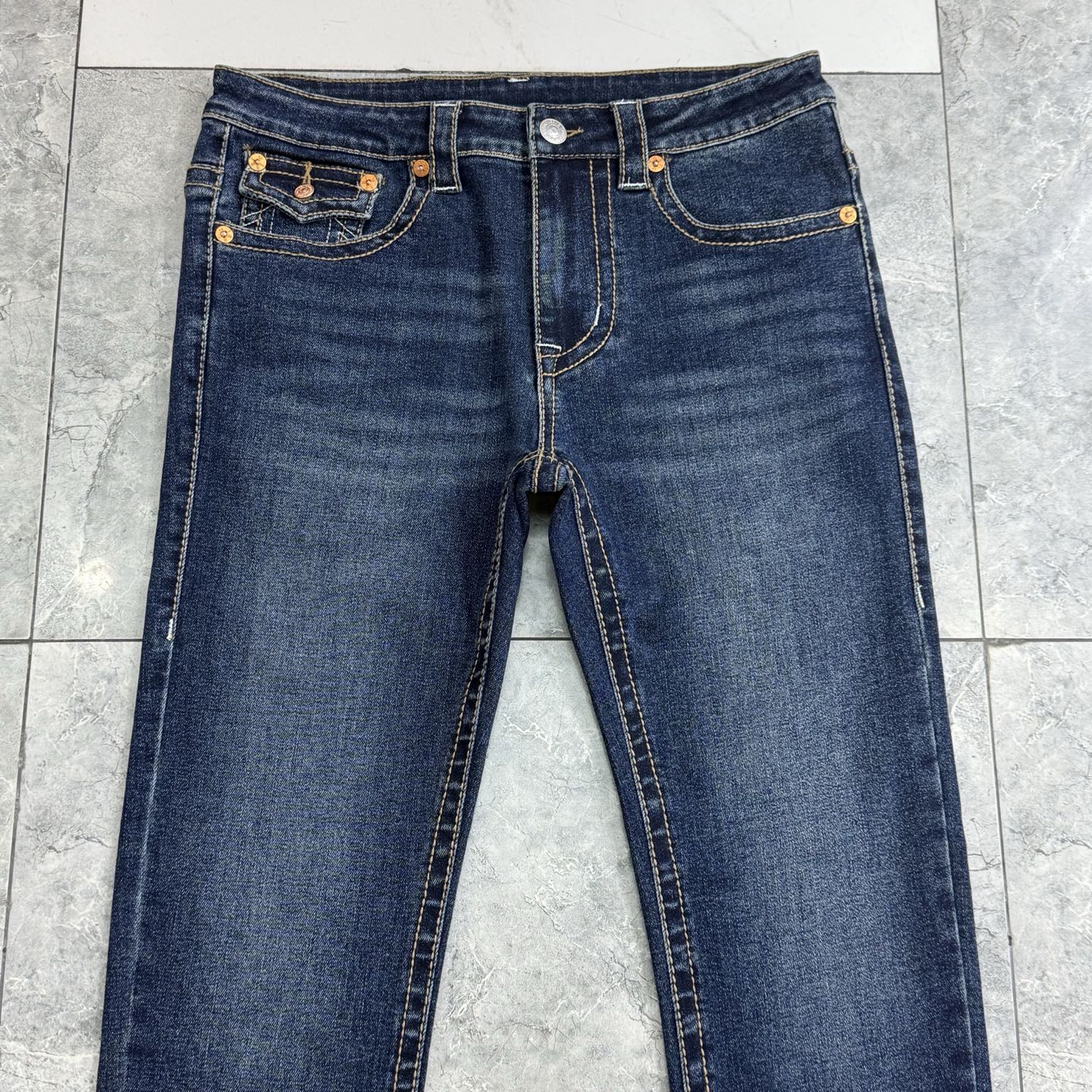 True Religion Jeans - Classic Denim Style, Sizes 30-40 Available 2 i1752314365395 7301 0 1