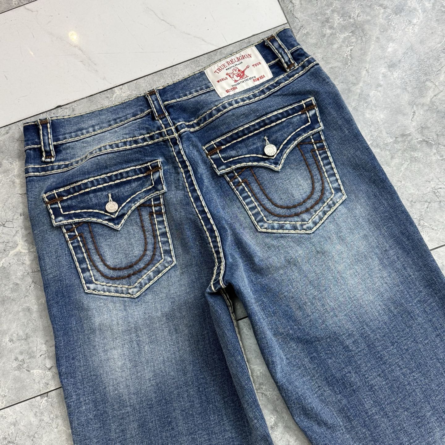 True Religion Jeans - Classic Style, Comfortable Fit - Sizes 30 to 40 Available 5 i1752314416043 1398 0 3