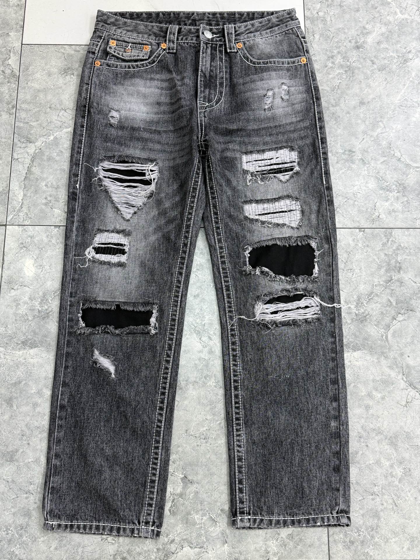 True Religion Men's Ripped Distressed Jeans - Stylish Denim, Various Sizes 2 i1752314511445 7185 0 0