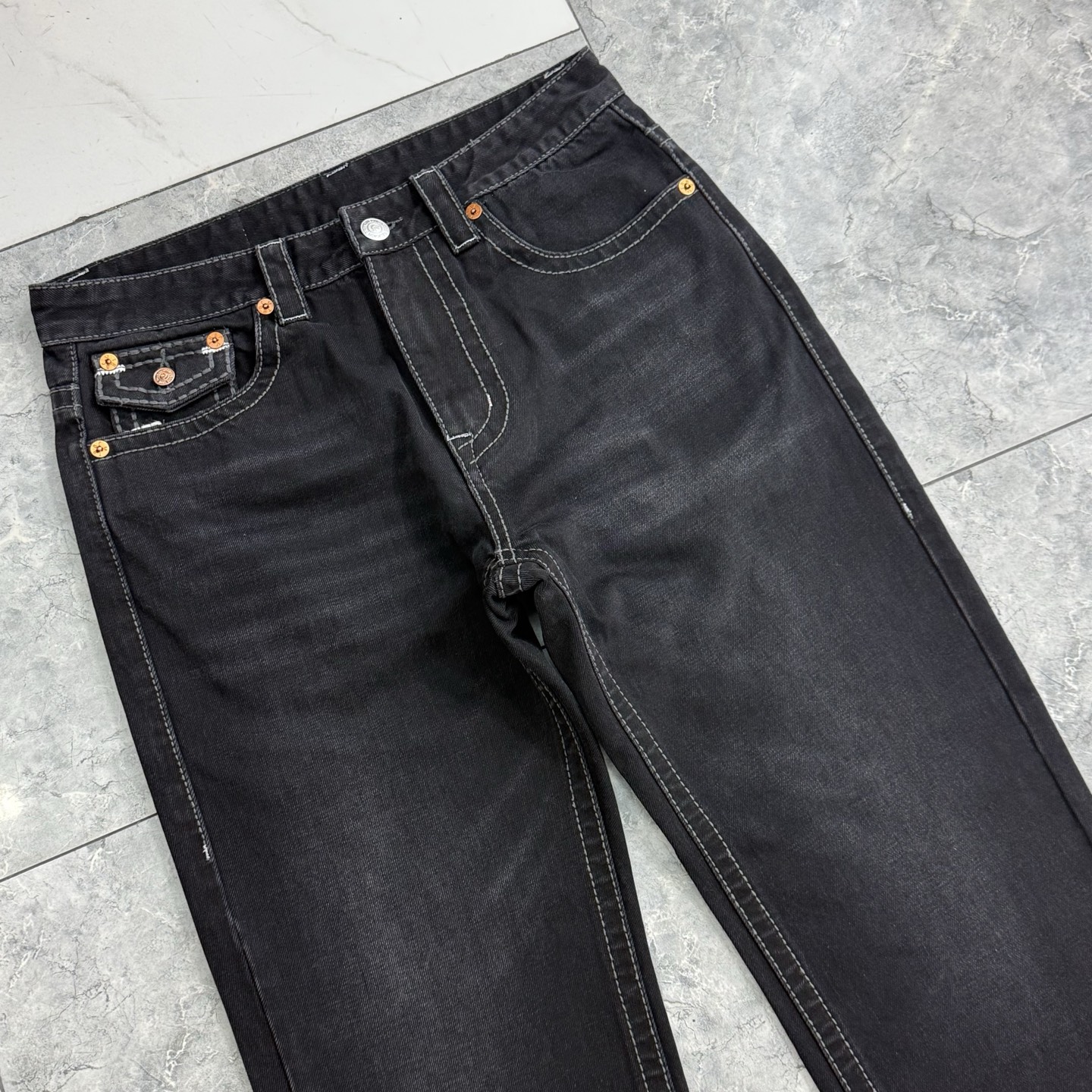 True Religion Men's Straight Leg Jeans Regular Fit - Size 30-40 3 i1752314580412 6738 0 2