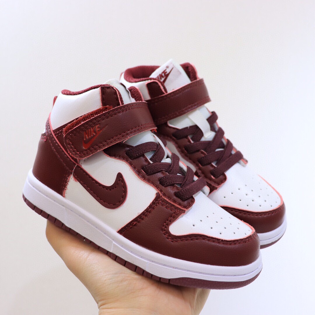 图片[6]-某厂特价福利 SB高帮儿童板鞋 非常高级的说！鞋底凹槽波纹设计，防滑耐磨！ 最经典，蕞火爆的篮球鞋-选品中心