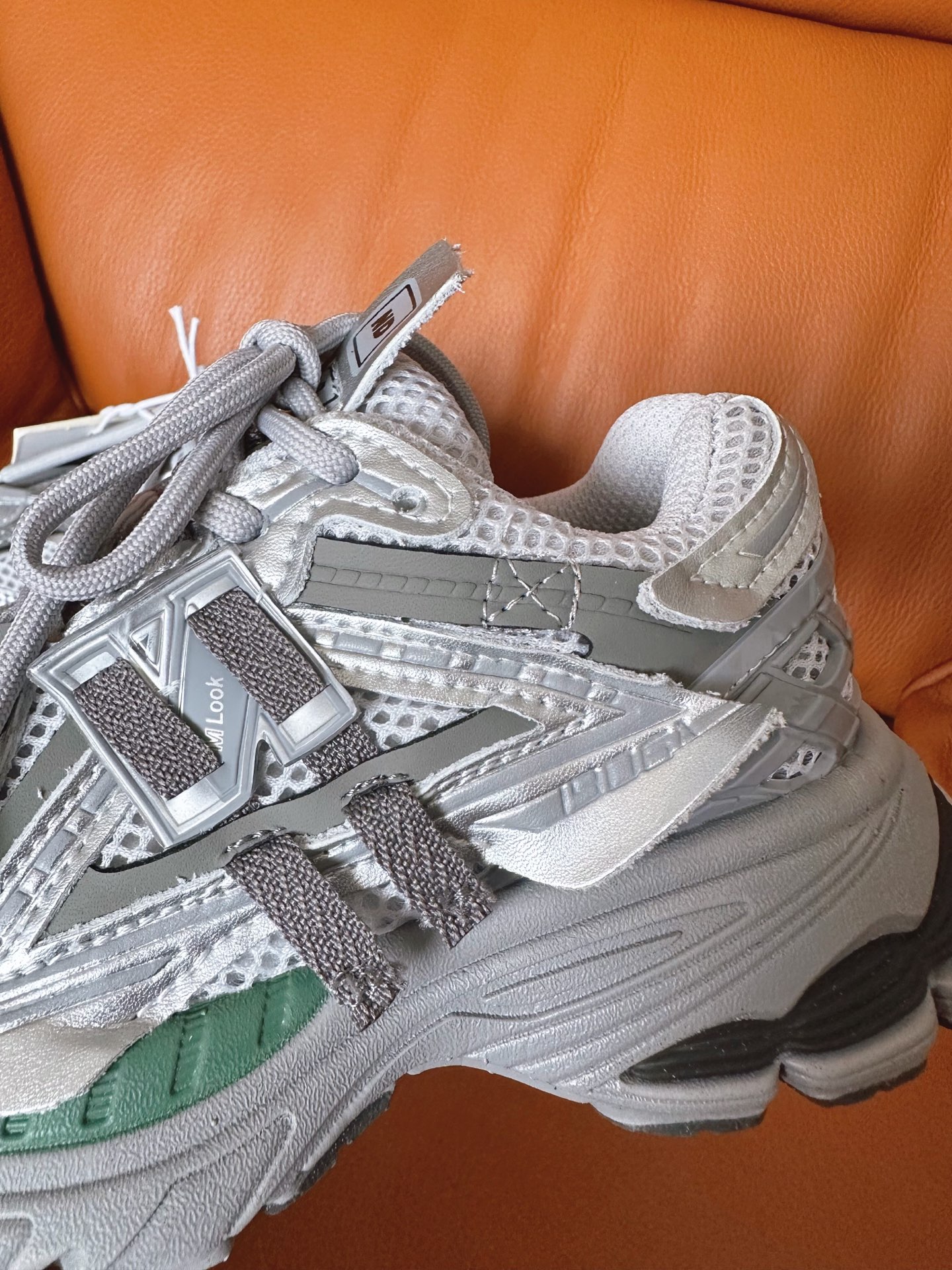 图片[8]-正品潮牌系列 NB1906解构同款童鞋28-37 透气鞋面做了新的解构设计，整双鞋子的外观显得更加炸裂，颜值真的是又提升了一个档次。直接帅到起飞❗️。-选品中心